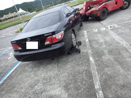 北市交大表示,今(8日)下午6點起將針對堤外停車場車輛進行拖吊。翻攝畫面