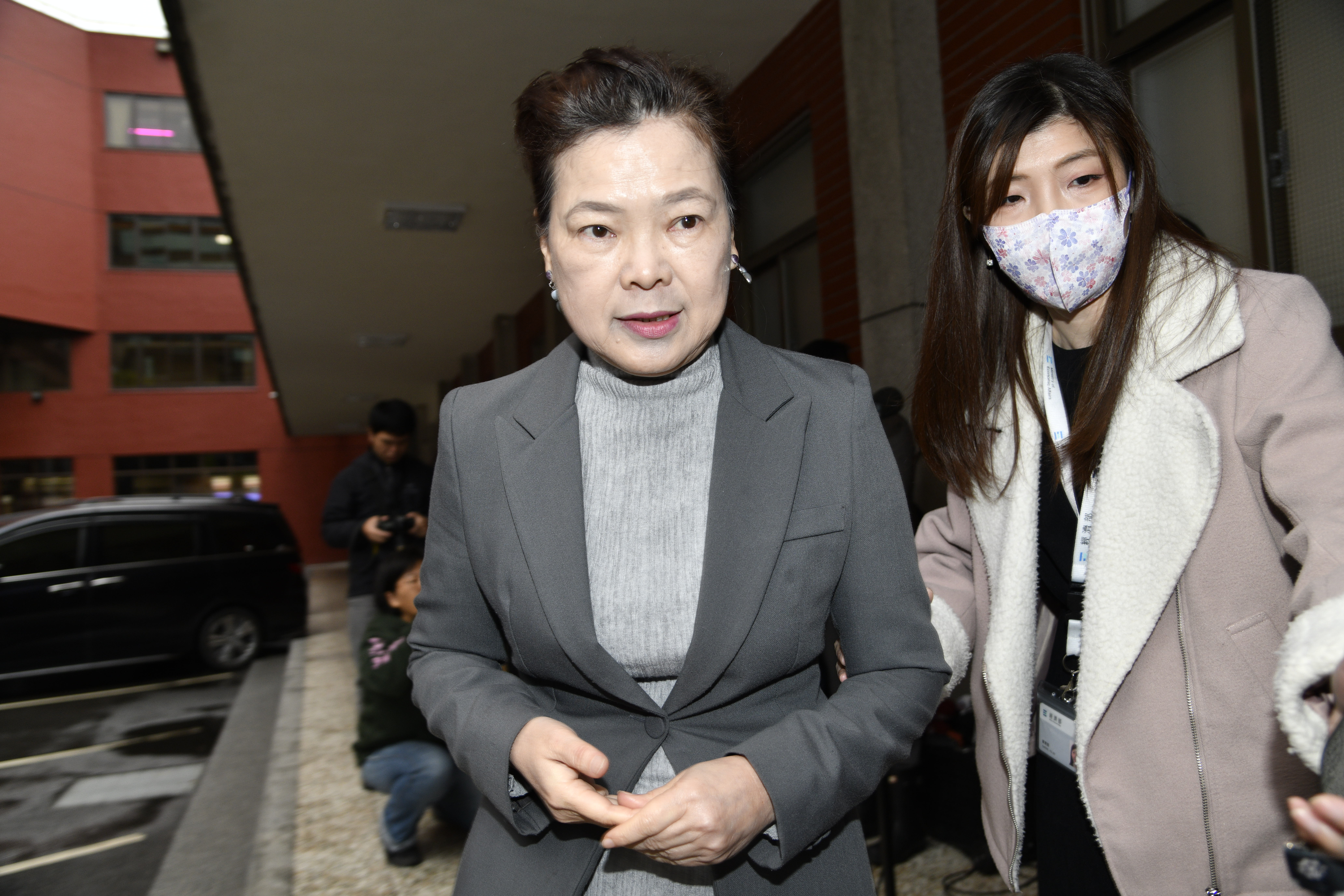 王美花說明，近日桃園停電情況是因強震後設備受損，澄清與供電無關。（本刊資料照）