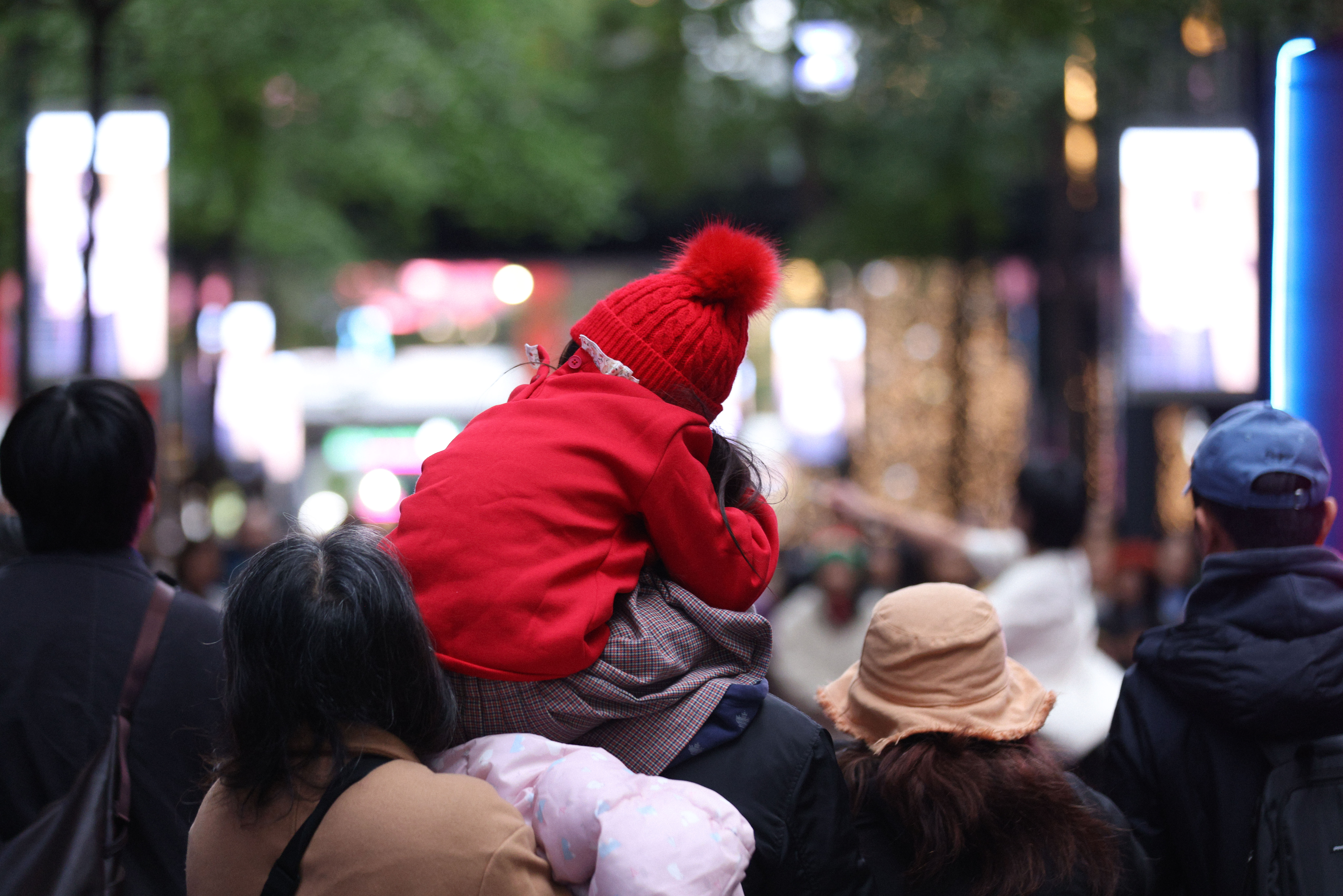 氣象署表示，小年夜前天氣整體偏暖穩定。（示意圖，鏡報劉耀勻攝）