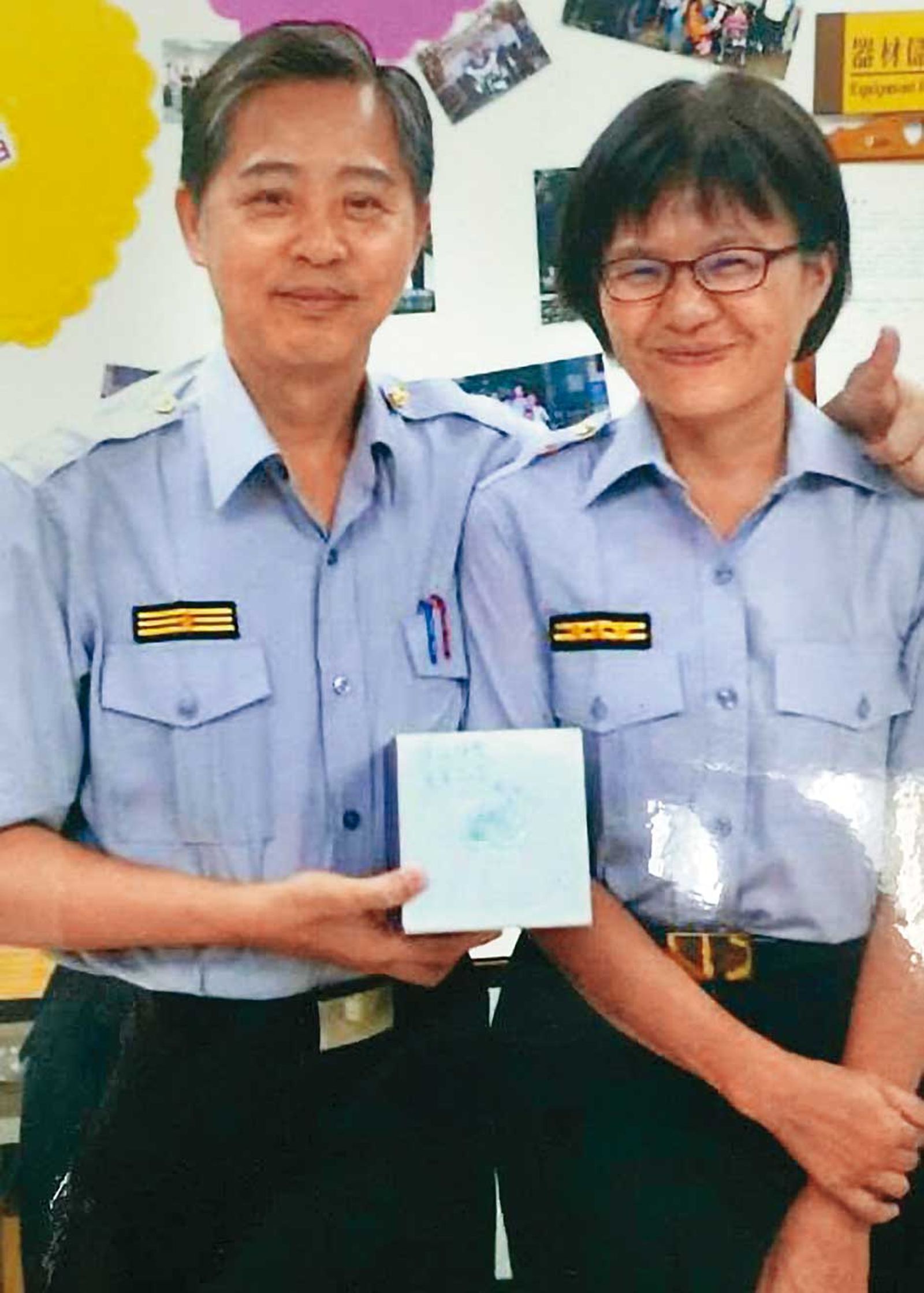 台中市警察局長吳敬田（左）與台北市警察局信義分局長蕭惠珠（右）感情甚篤，被稱為「警界神鵰俠侶」。（翻攝蕭惠珠臉書）