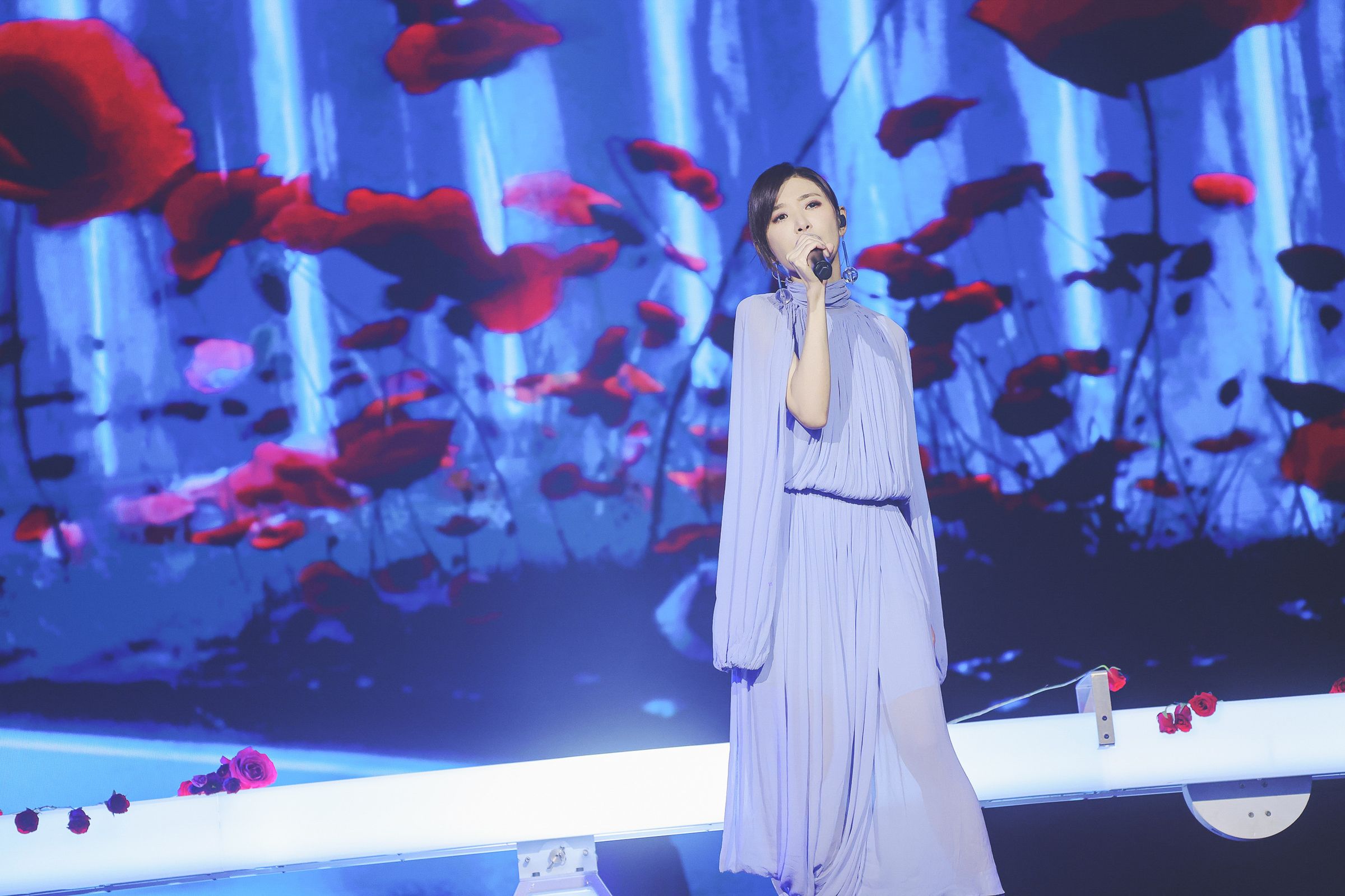 蘇慧倫演唱多首金曲,歌迷首首跟著哼唱。(相信音樂提供)
