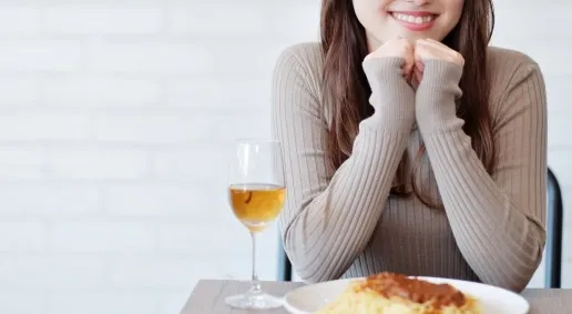 母胎單身22年嫁初戀！妹子崩潰婚檢「驗出愛滋陽性」　醫追生活史未婚夫聽懵了