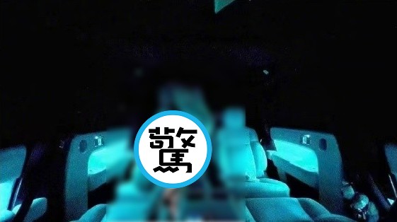 中國又爆車商流出性愛片，行車紀錄人肉交疊！網驚「商戰太刺激」。（翻自微博）