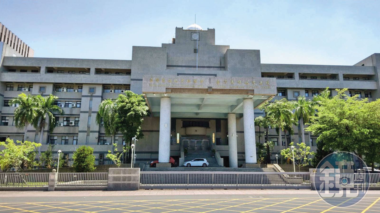 高雄地院（圖）同意法官張浩銘調職，但新北地院拒收，衍生出盜帳號假案
