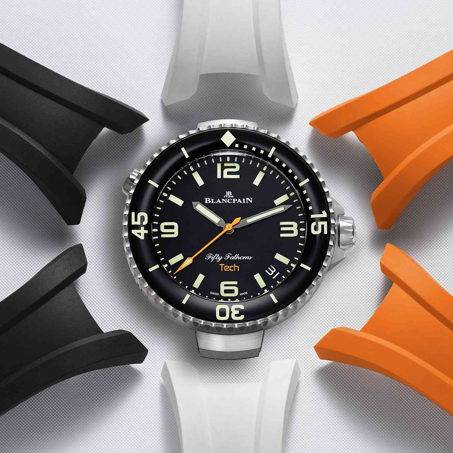 鐘錶專題／獻給悶騷「 I 人」的夏日潛水錶！寶珀、歐米茄全新「橘針」報到