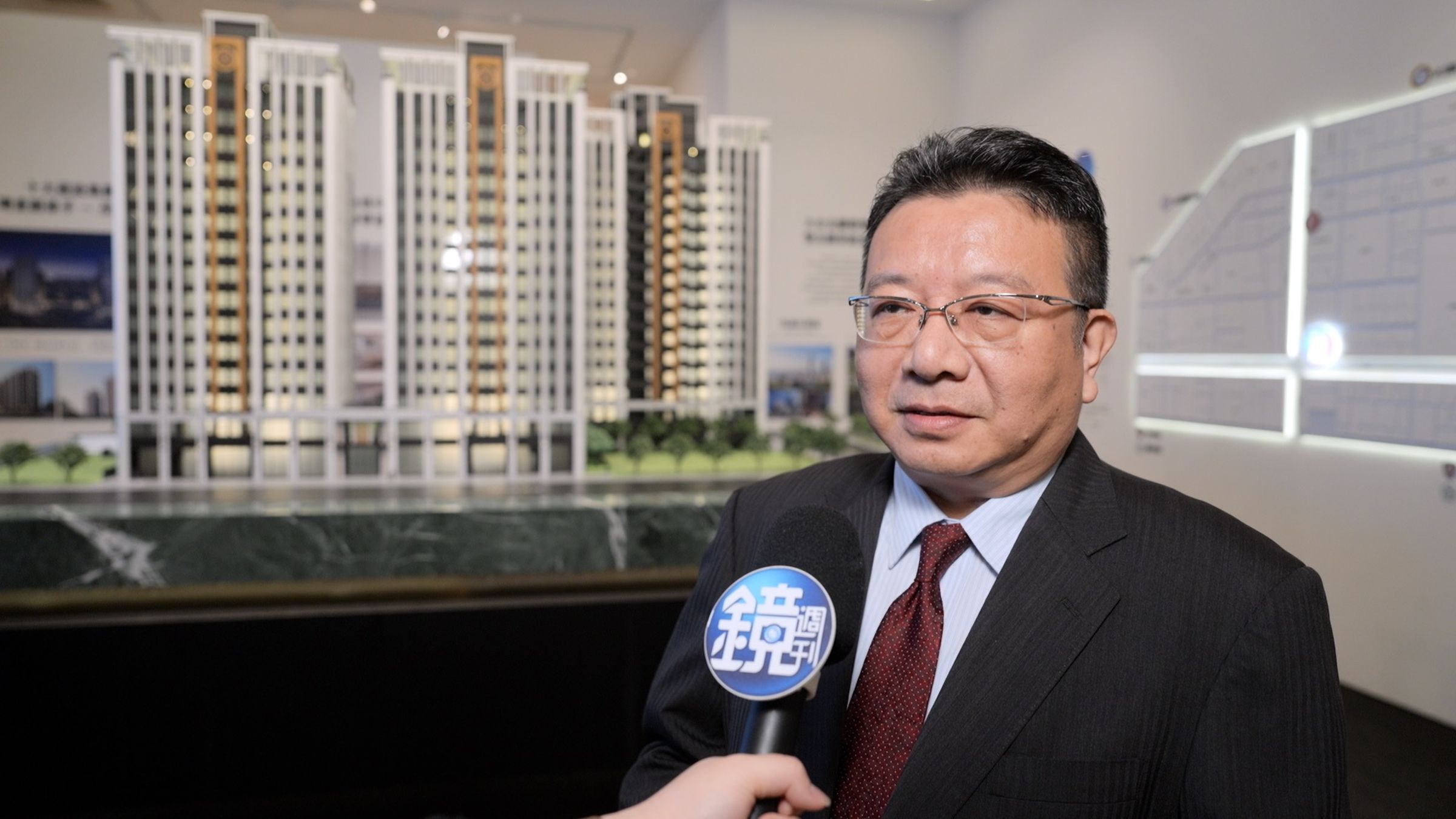 房產專家田大全指出重劃區大基地完整規畫的社區,才能滿足舒適便利的居住條件。