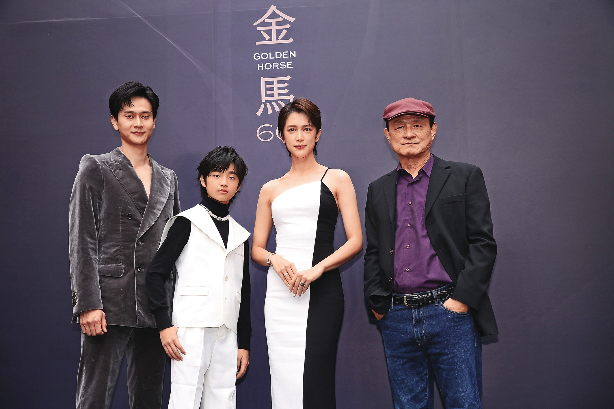 劉奕兒（右二）在電影《老狐狸》中周旋在劉冠廷（左起）、白潤音和陳慕義之間。