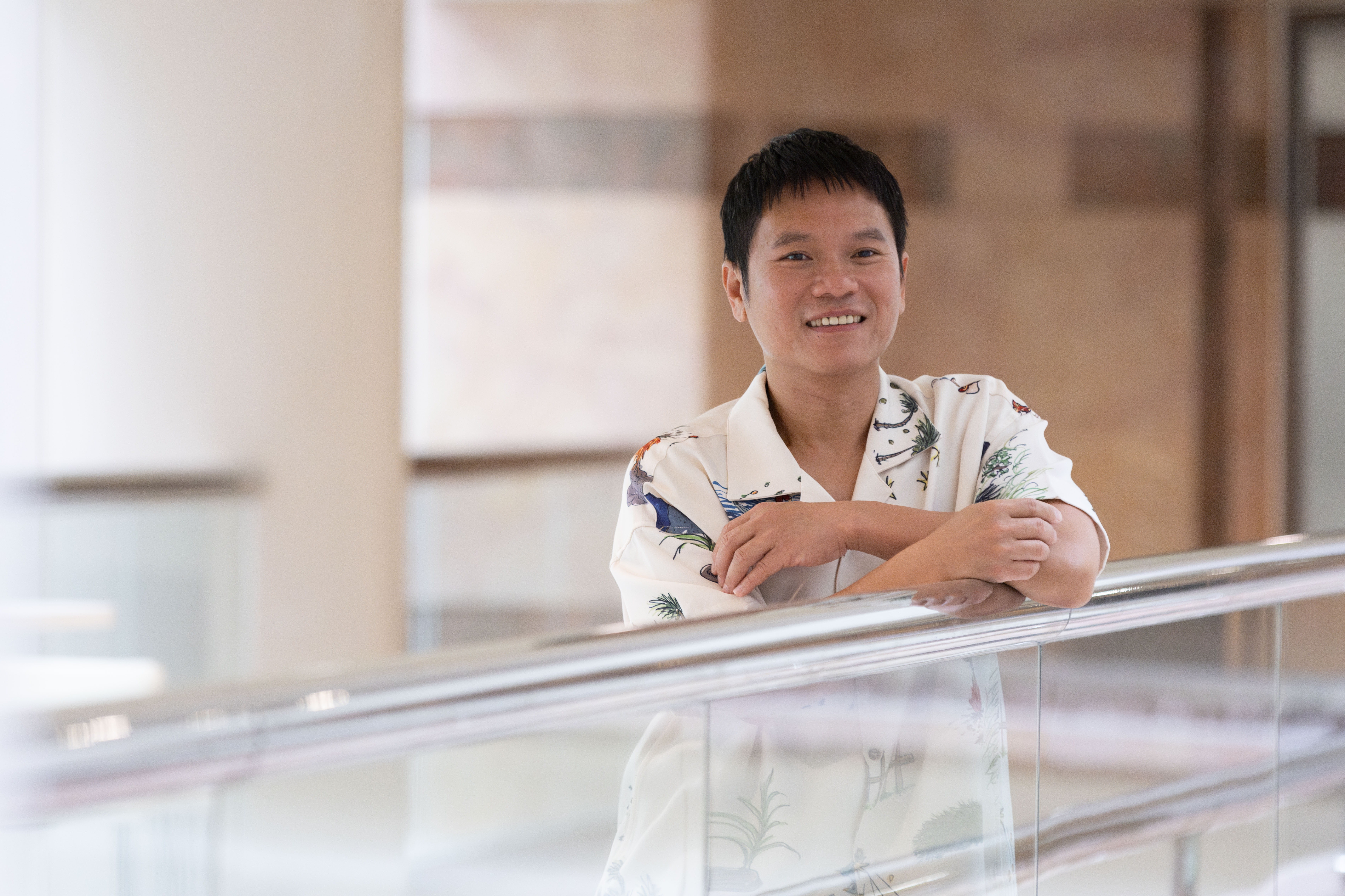 舒米恩創辦以原住民族文化為主體的「阿米斯音樂節」。