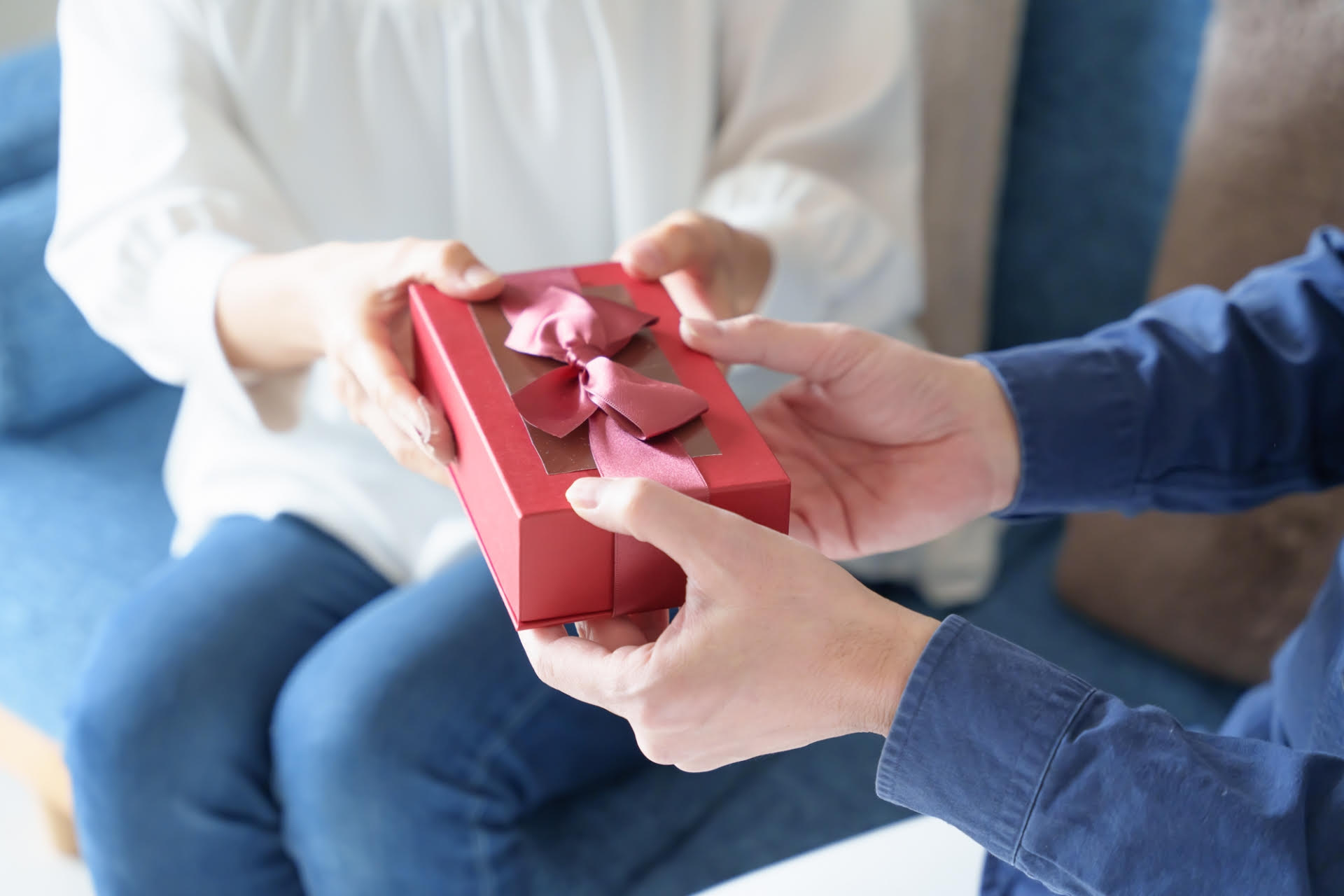 男網友抱怨女生要求太多，導致他交不到女友。（示意圖，photoAC）