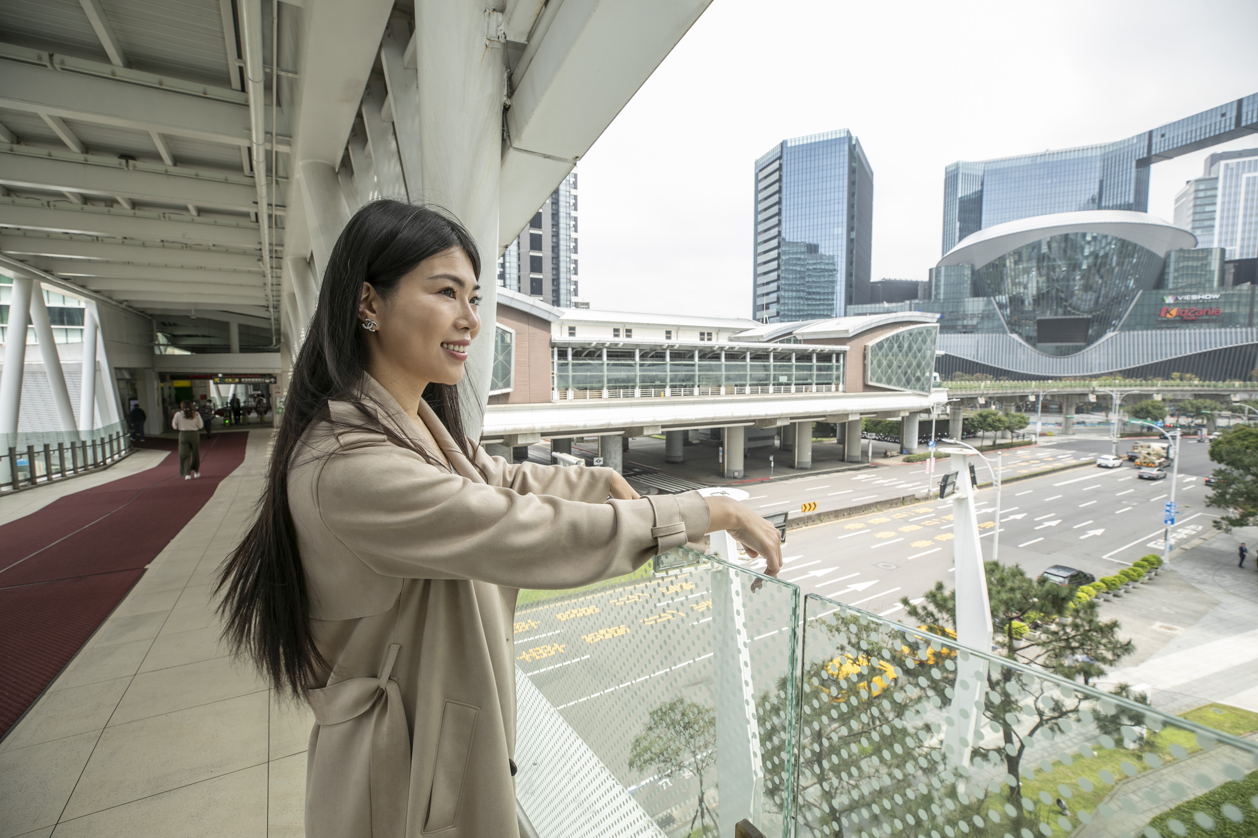 網紅Ms. Selena沿著雙北捷運買房，賺價差且穩收租，年收127萬元入袋。