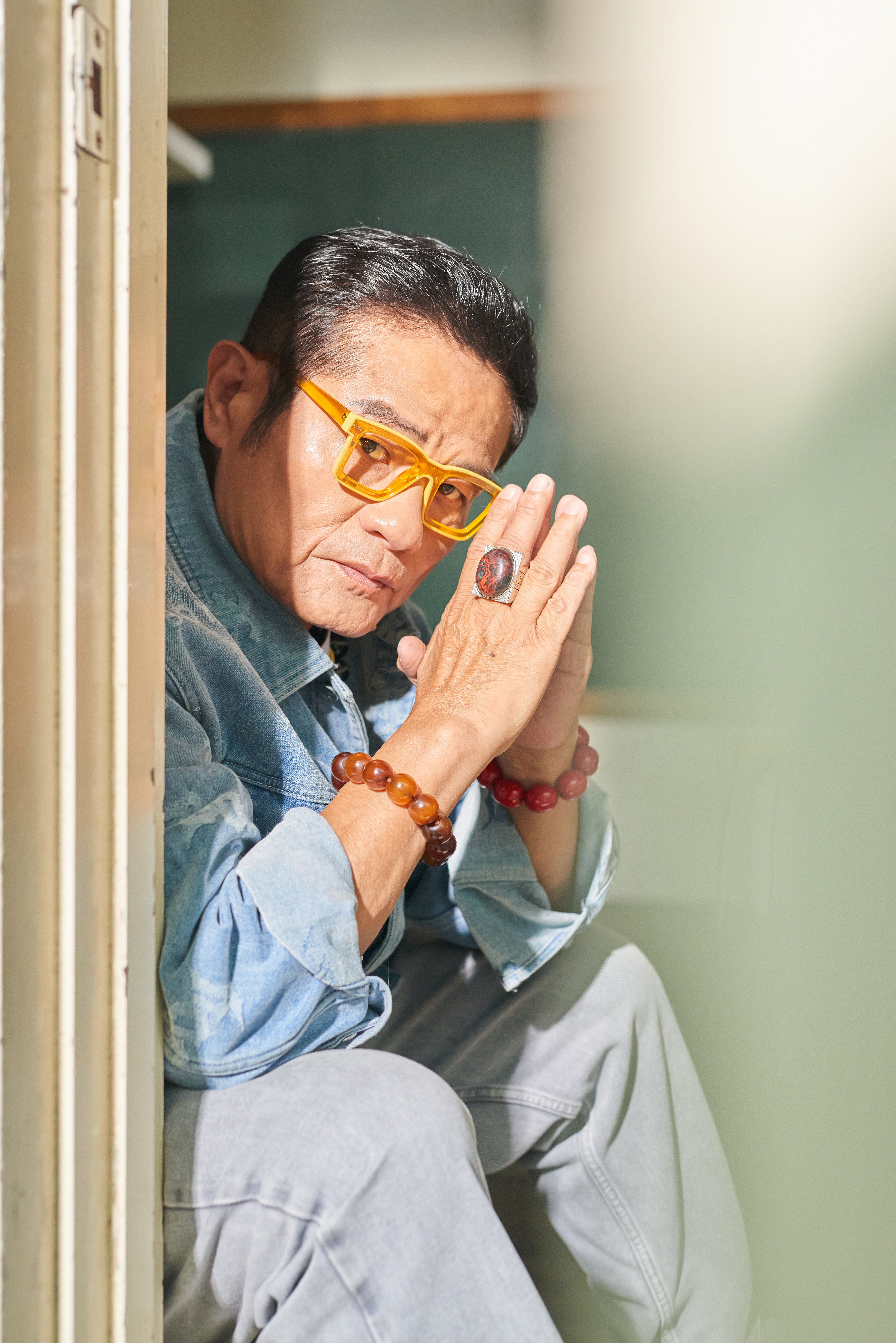 50歲得子，許效舜對下一 代教育很重視。