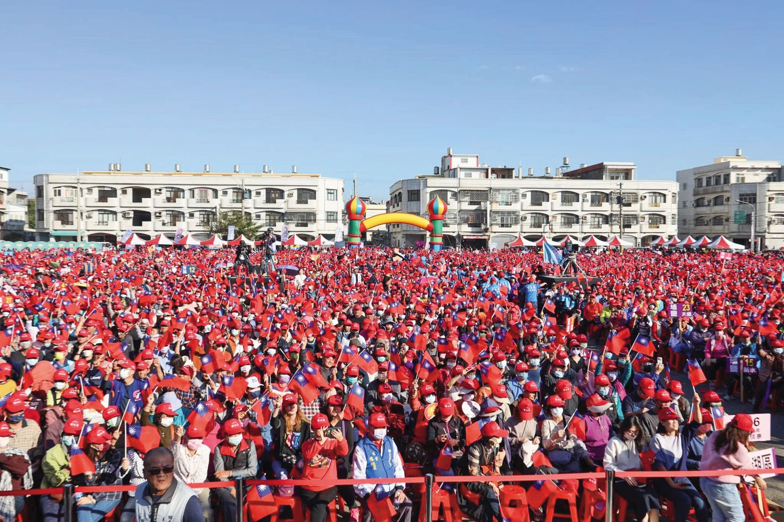 彰化謝家本命區屬南彰，傳統造勢場擁相當陸戰動員實力。（翻攝謝衣鳳臉書）