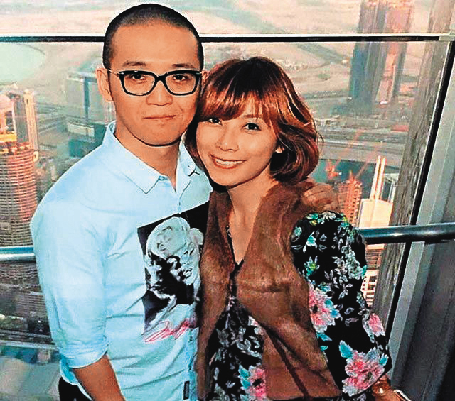 貴婦奈奈(右)與黃博健(左)原本在台灣生活過得非常富裕。(翻攝貴婦奈奈臉書)