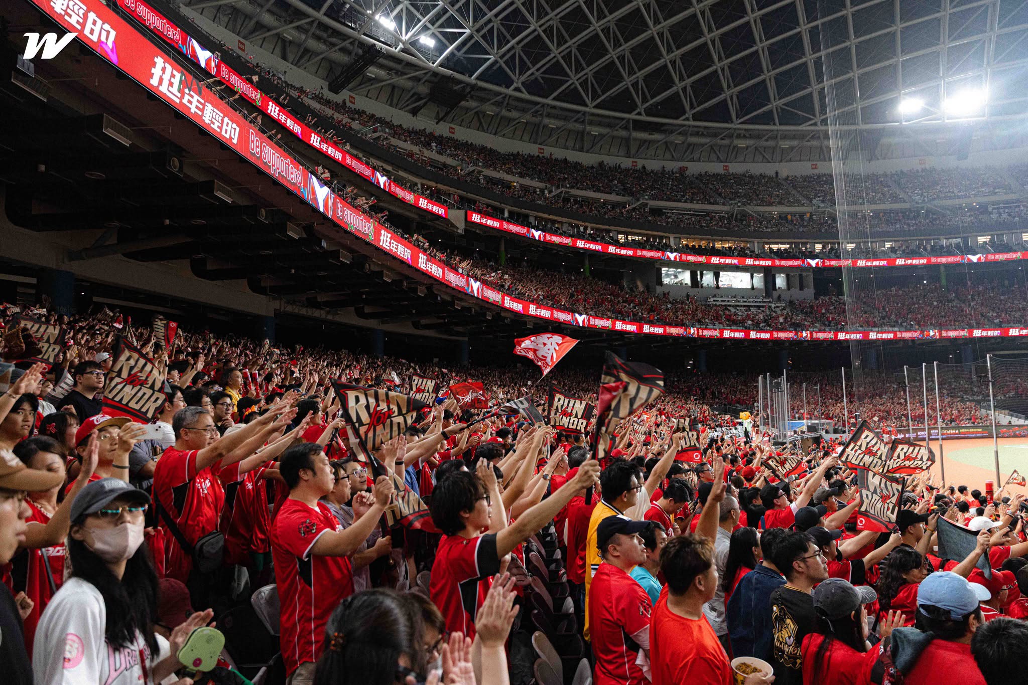 台灣大賽G2味全龍再勝兄弟! 曾聖安逆轉3分砲寫隊史紀錄