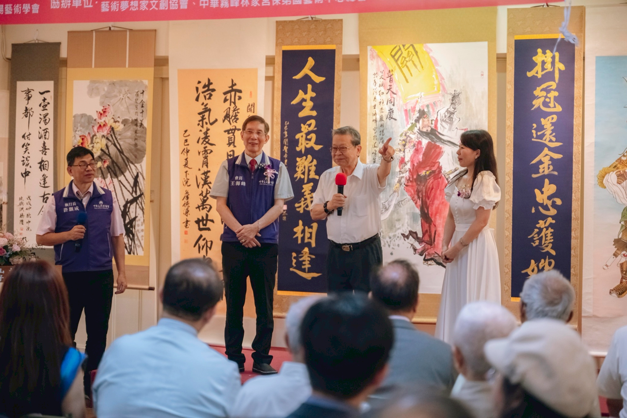 雙協會聯展規作品多元，提供創新展演模式，整合地方信仰、藝術創作與觀光資源。（翻攝畫面）