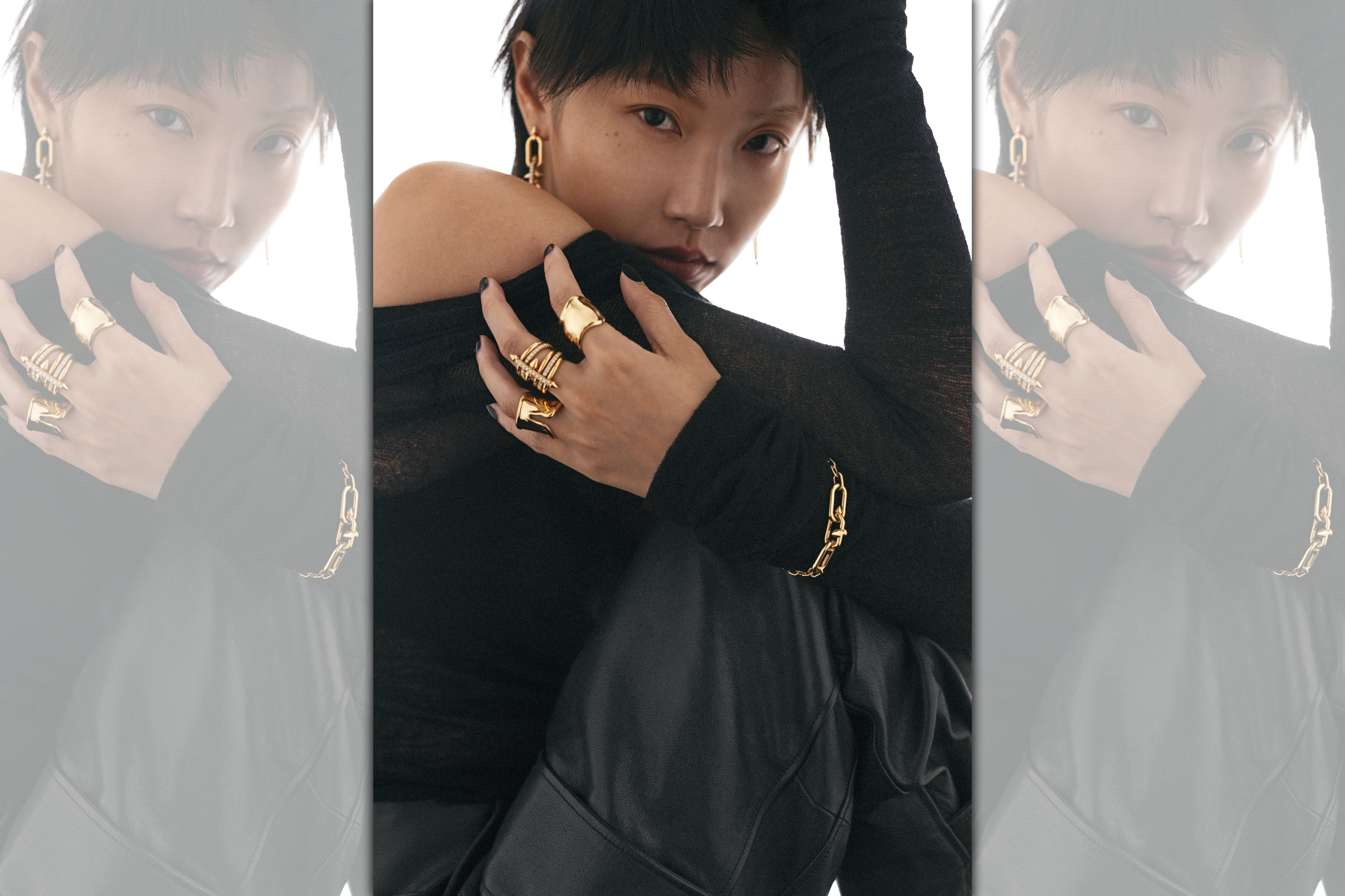 Titan by Pharrell Williams 18K黃金鑽石耳環 NT$401,000 by TIFFANY & Co.／（上）ELSA PERETTI® BONE RING 6戒指 NT$167,000 by TIFFANY & Co.／（中）Titan by Pharrell Williams 18K黃金五圈鑽石戒指 NT$585,000 by TIFFANY & Co.／（下）ELSA PERETTI® 18K SPLIT RING 6戒指 NT$157,000 by TIFFANY & Co.／Titan by Pharrell Williams 18K黃金鏈結手環 NT$311,000 by TIFFANY & Co.／黑色針織上衣 NT$73,000 by Dior 黑色皮褲 價格店洽 by Dior。