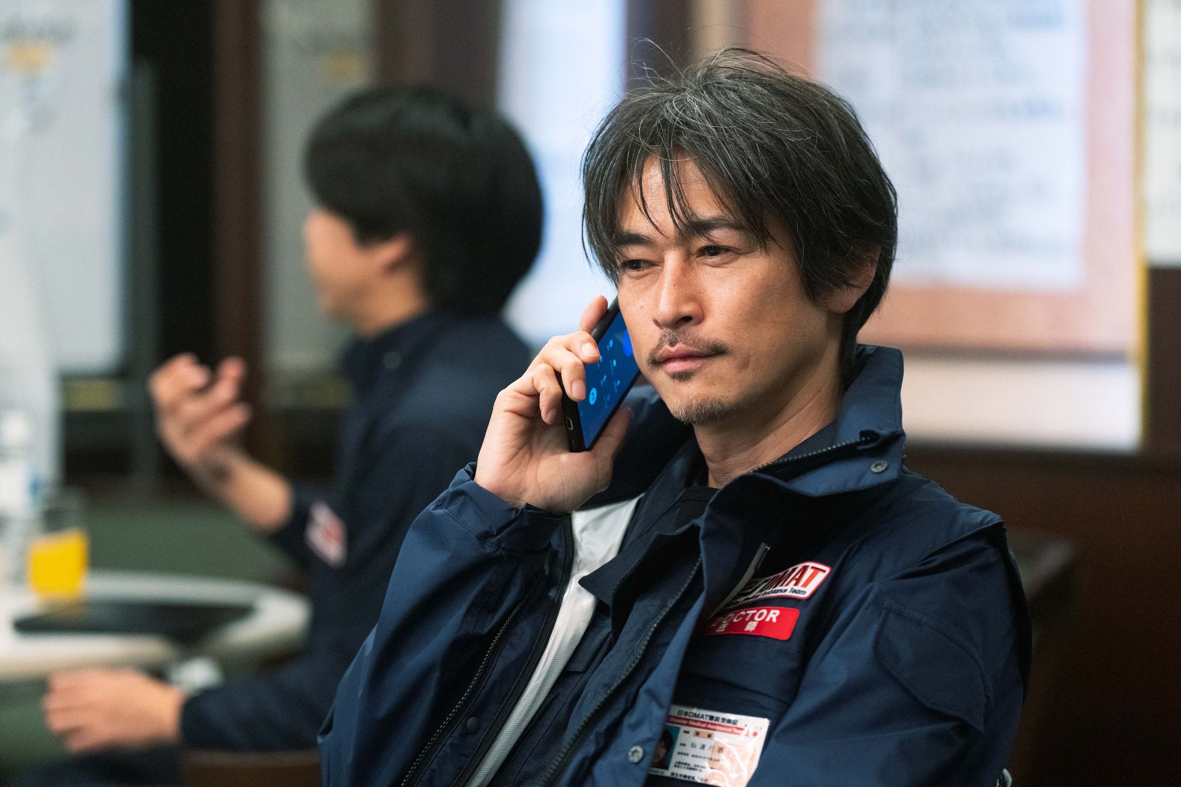 窪塚洋介在《戰疫前線》中飾演登船指揮的仙道醫師。(天馬行空提供)