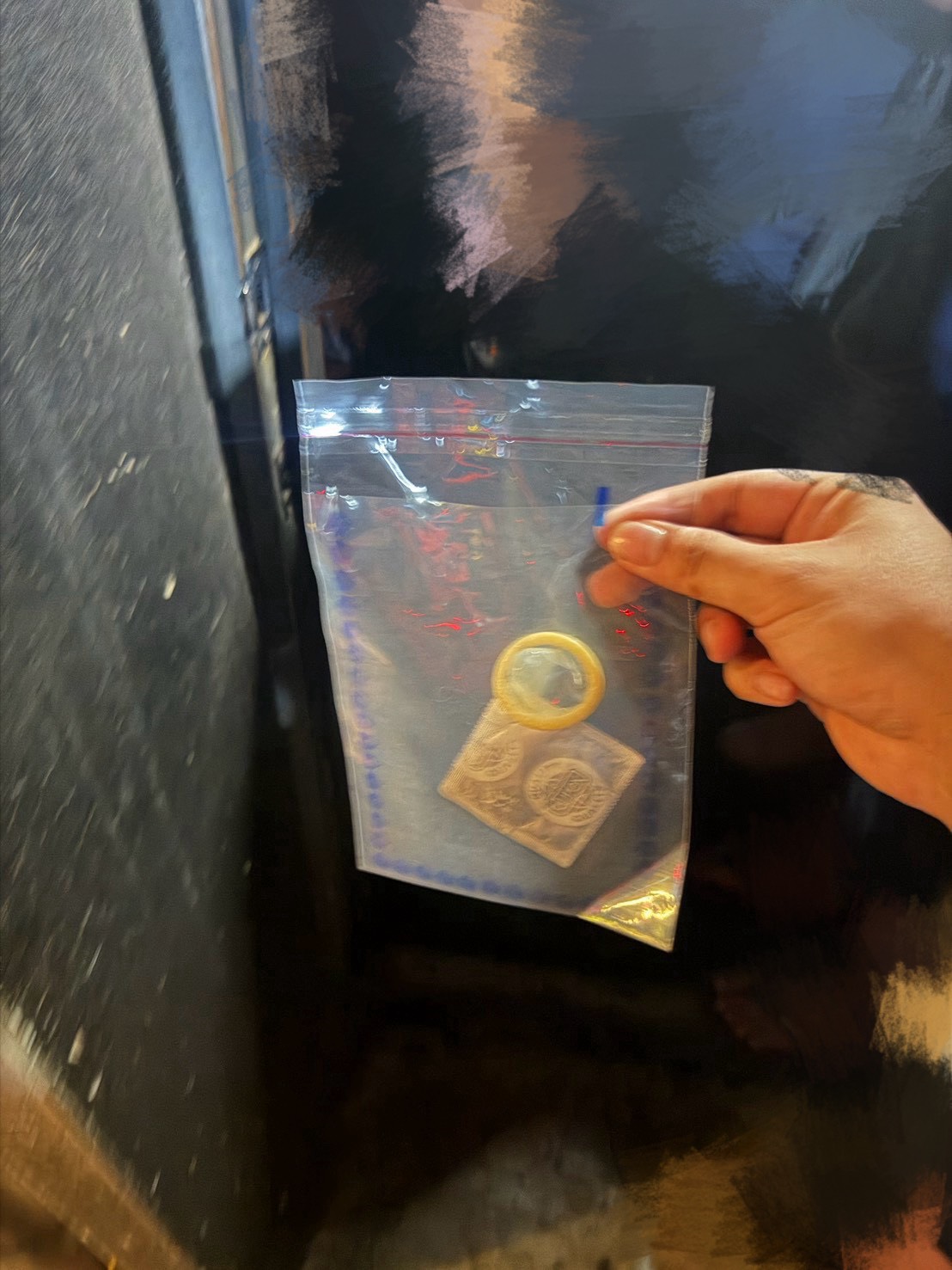 同志酒吧日前遭搜索。(警方提供)