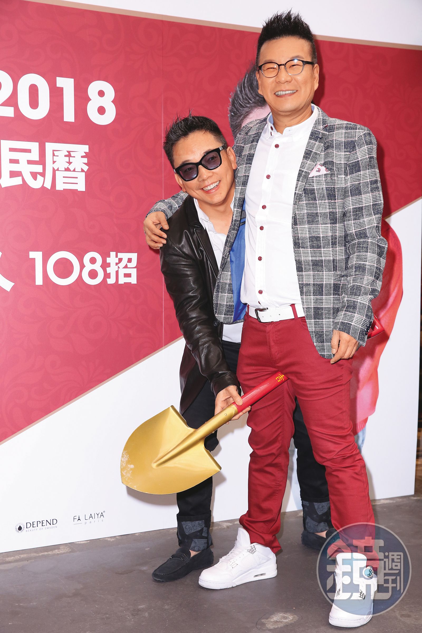 詹惟中（左）的新書簽名會，好友沈玉琳（右）出力相挺。最近詹惟中對外則有交代沈玉琳康復的好消息，並稱他明年2、3月就能復出