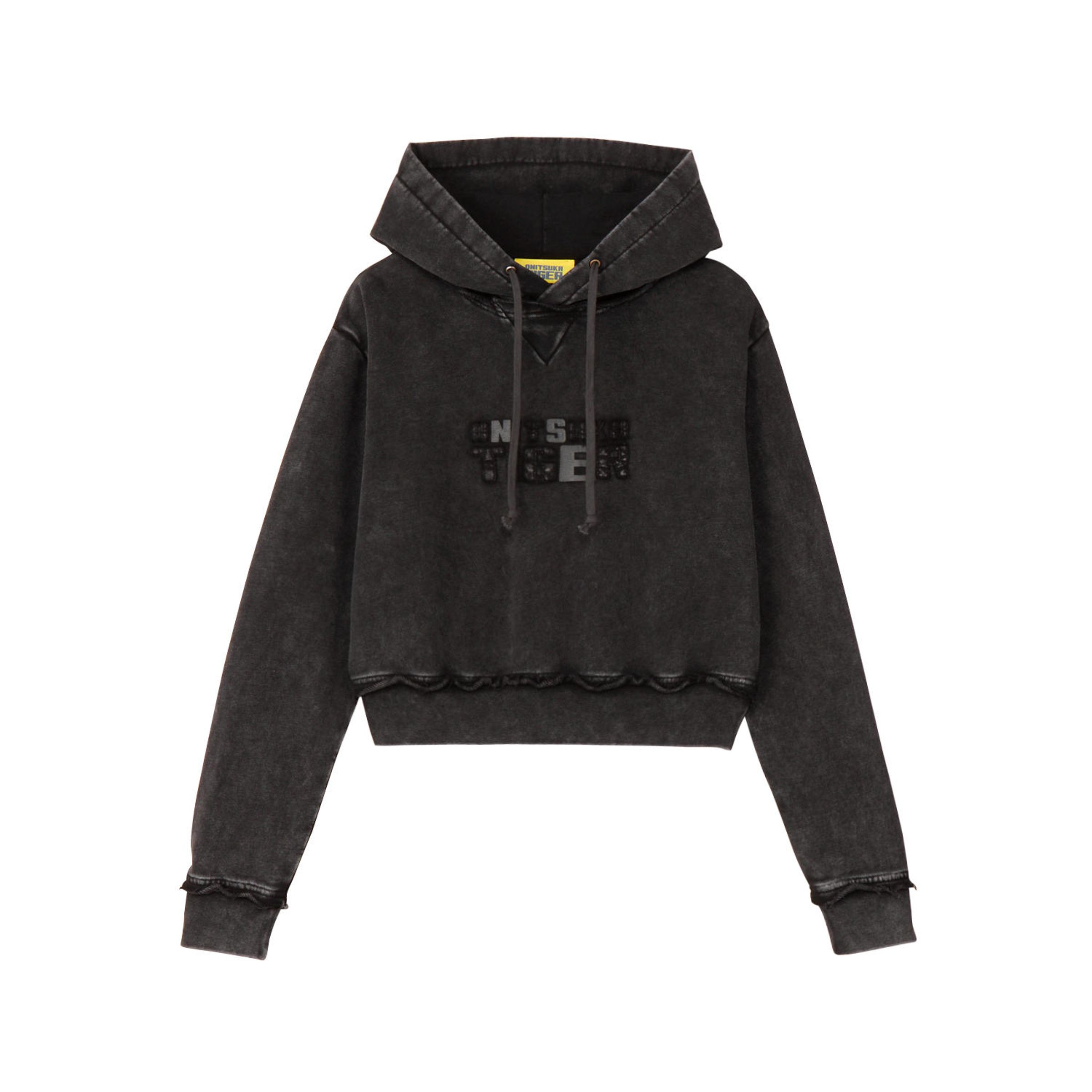 女款黑灰色洗舊設計寬鬆連帽長袖上衣NT$7,980（Onitsuka Tiger提供）       