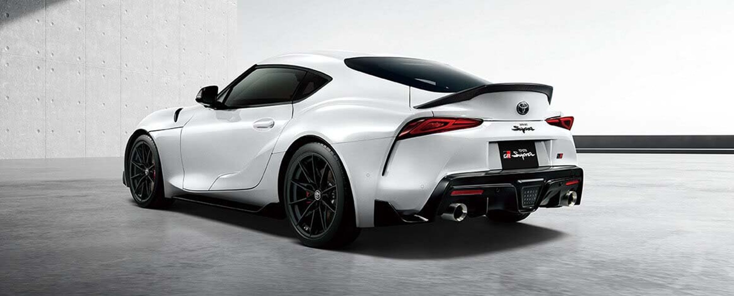 GR Supra Track Edition建議售價280萬。