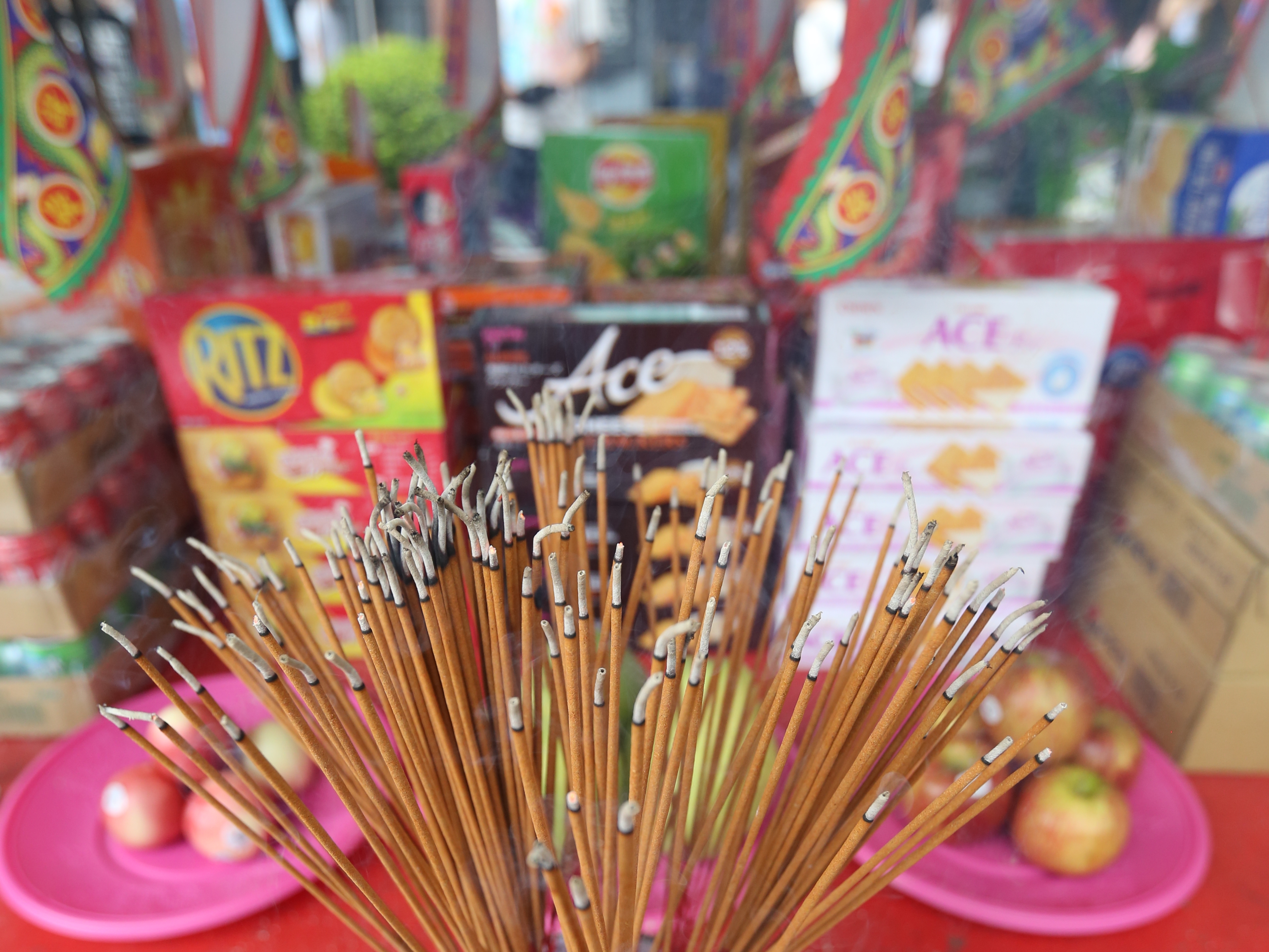 今天是一年一度的中元普渡。（本刊資料照）