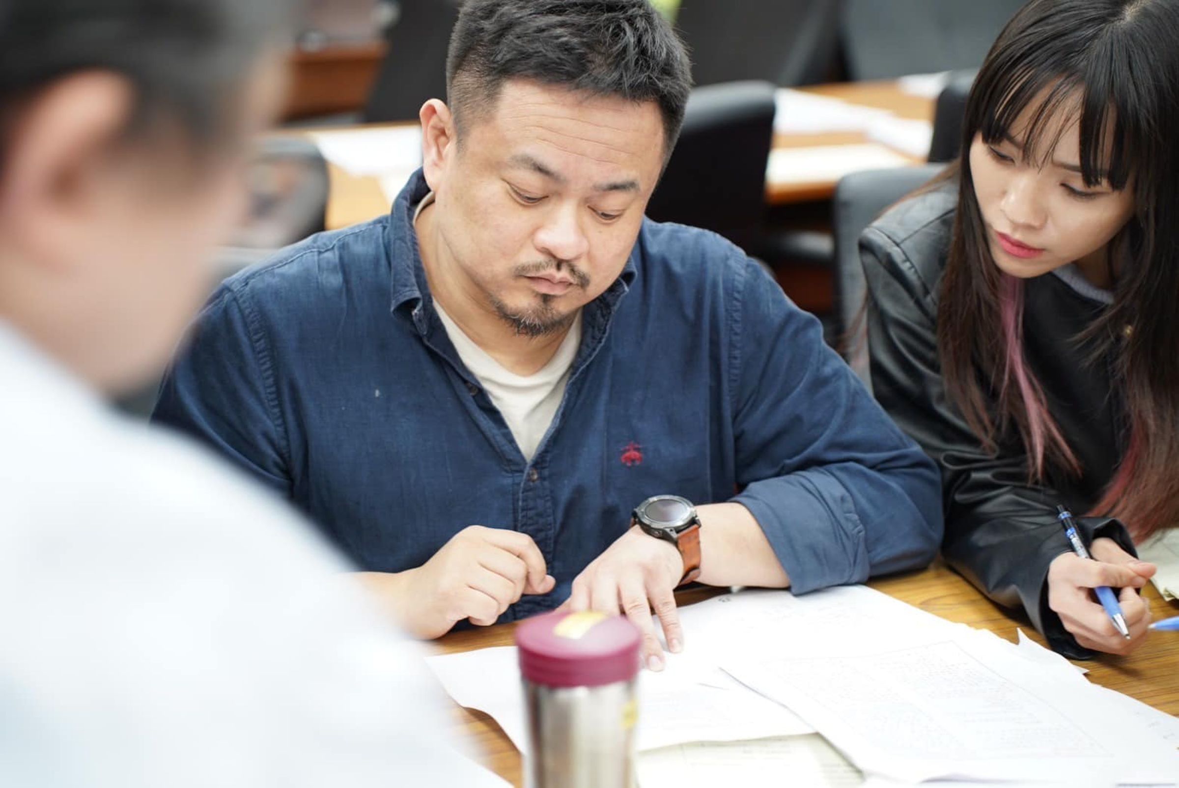 對於民眾黨放棄對「停止年金改革」院會表決投票,民進黨立委洪申翰痛批是閹割自己「主體性」。(翻攝洪申翰臉書)