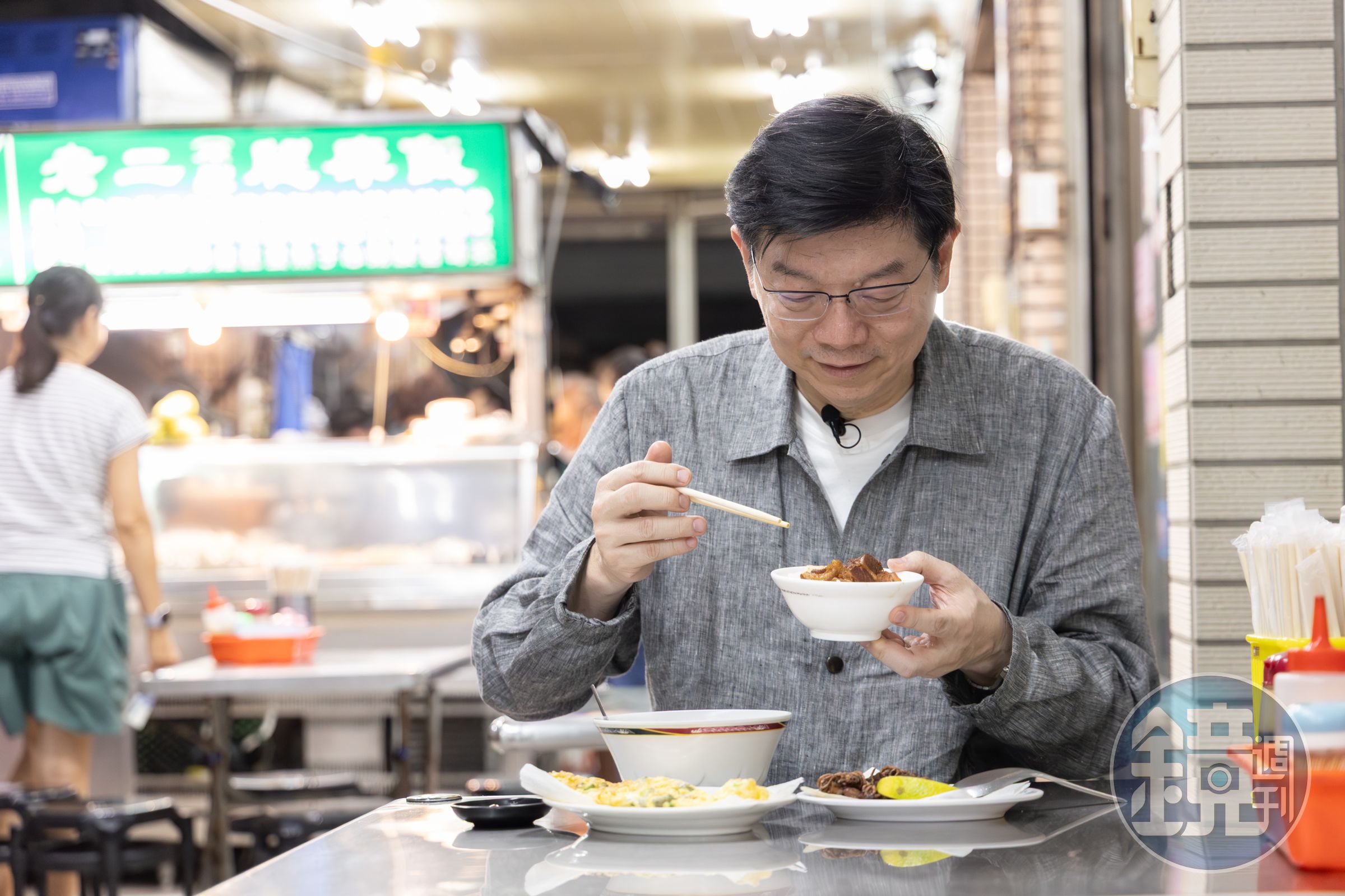已出版兩本《裴社長廚房手記》的裴偉,現在正走遍全台,籌備以小吃為主題的第三本美食書。