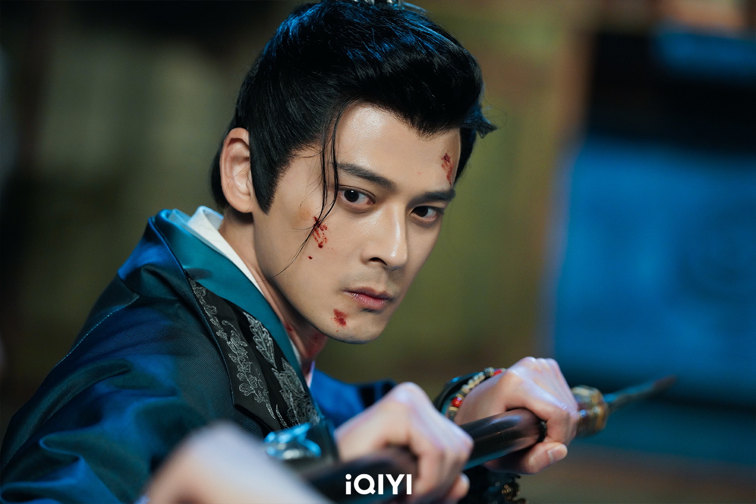 郭品超在古裝劇《偷得將軍半日閒》扮相俊俏，觀眾驚呼與20年前《鬥魚》時的他沒有差別。（愛奇藝國際站提供）