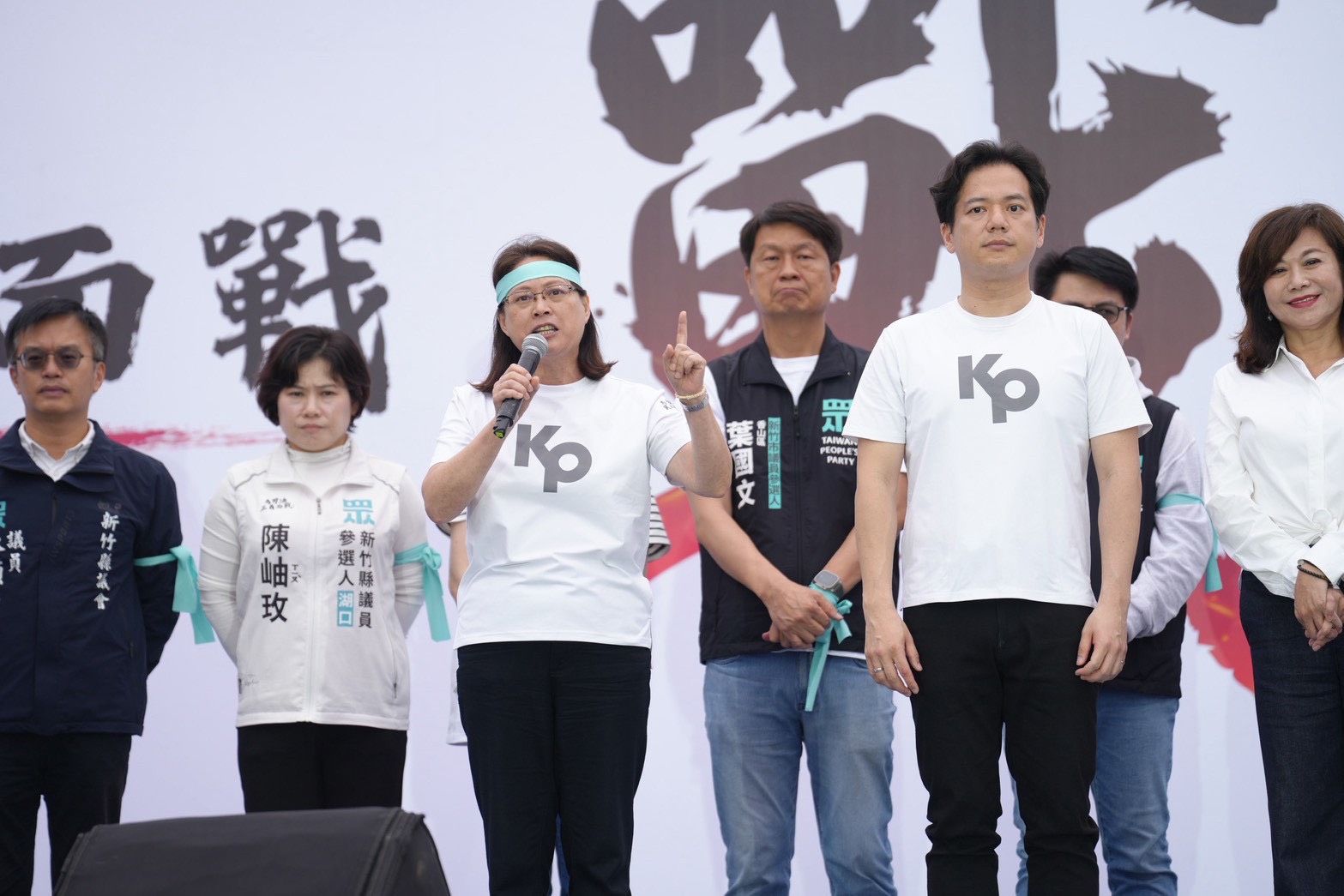 賴香伶看不下去李貞秀一再放火，重砲要李貞秀「知所進退」。（民眾黨提供）