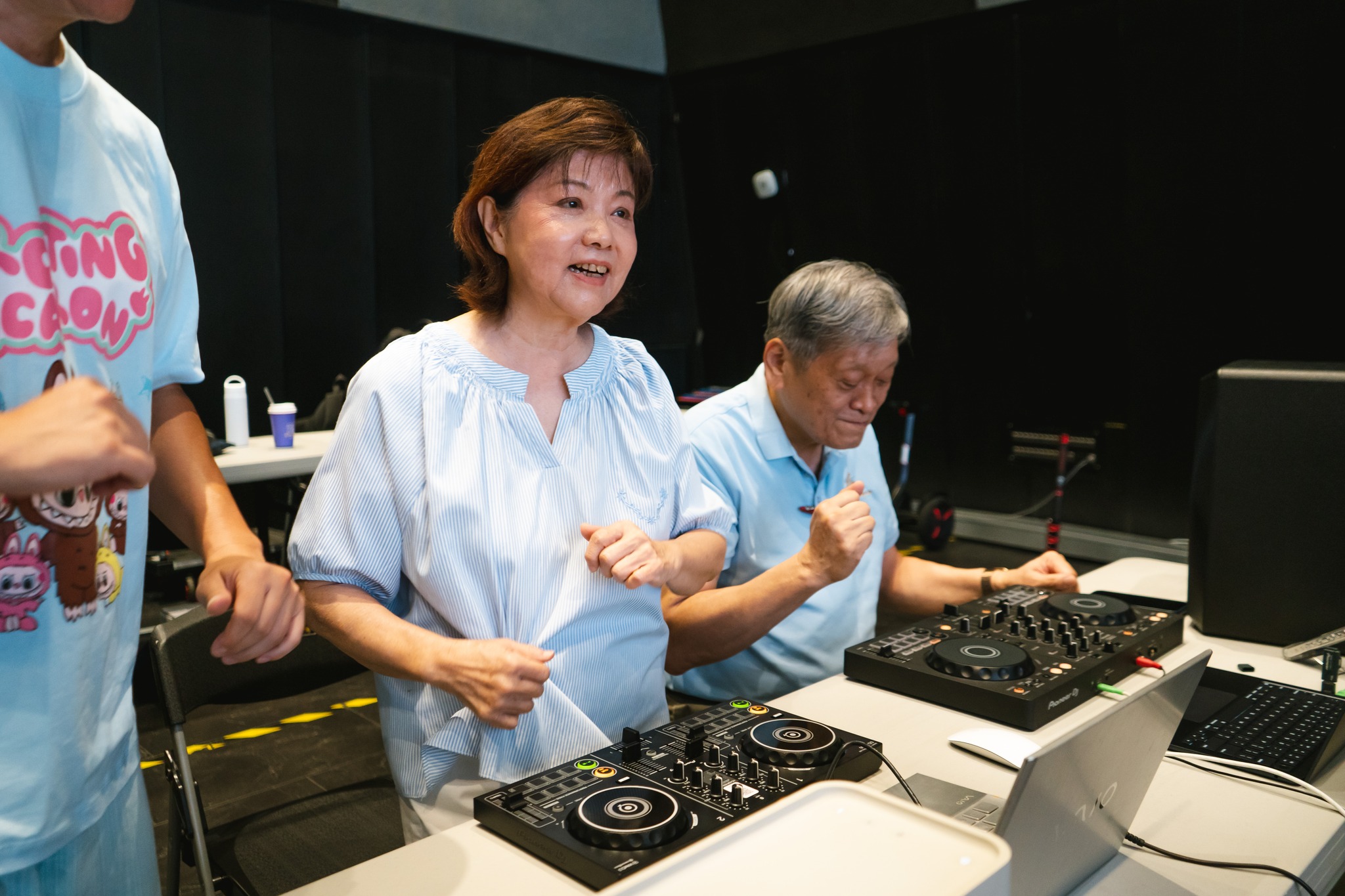 「北流銀髮樂（ㄌㄜˋ）音社」邀請60歲以上人士學習音樂。（北流提供）