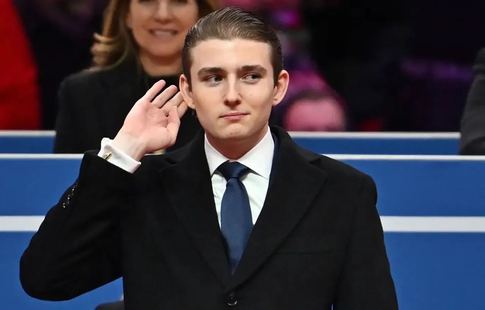 川普20歲帥兒「跨海英雄救美」! 一通電話救了受暴女子一命