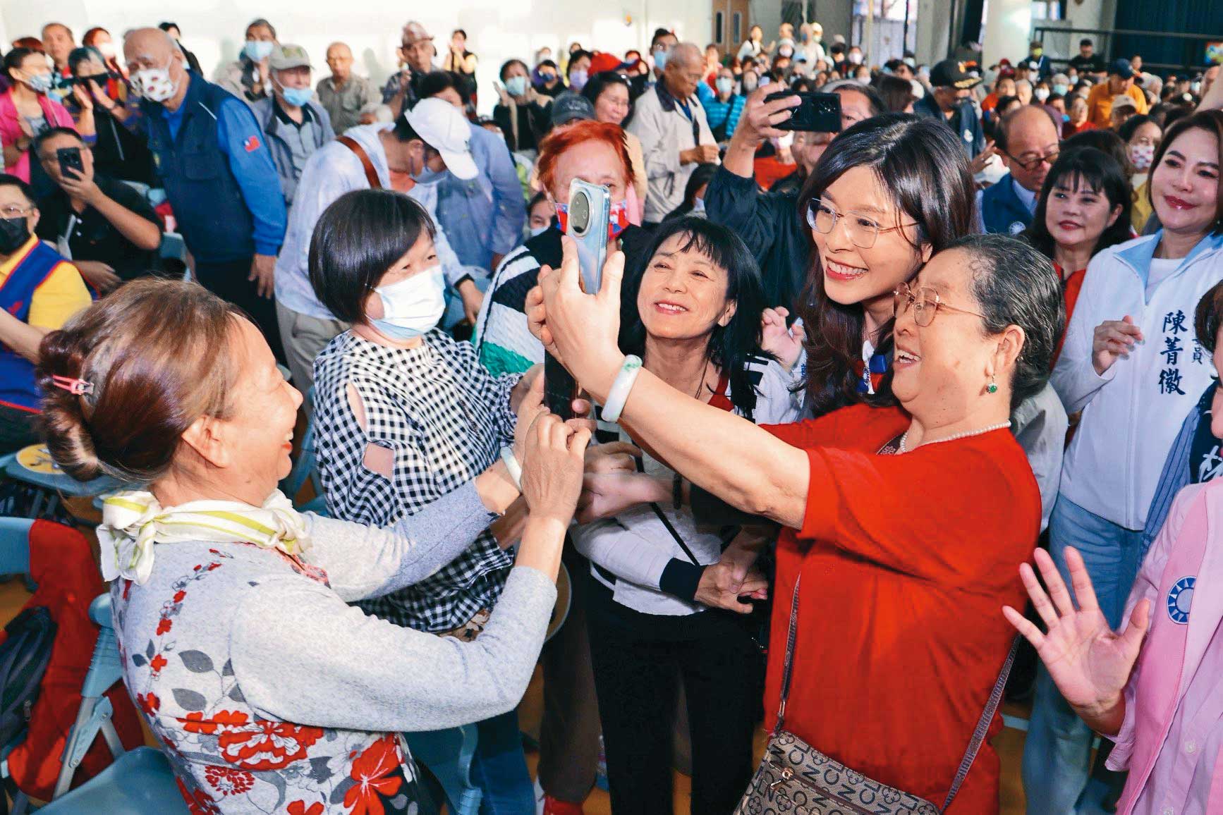藍營內部認為,年底九合一選舉是鄭麗文的期中考。(翻攝鄭麗文臉書)