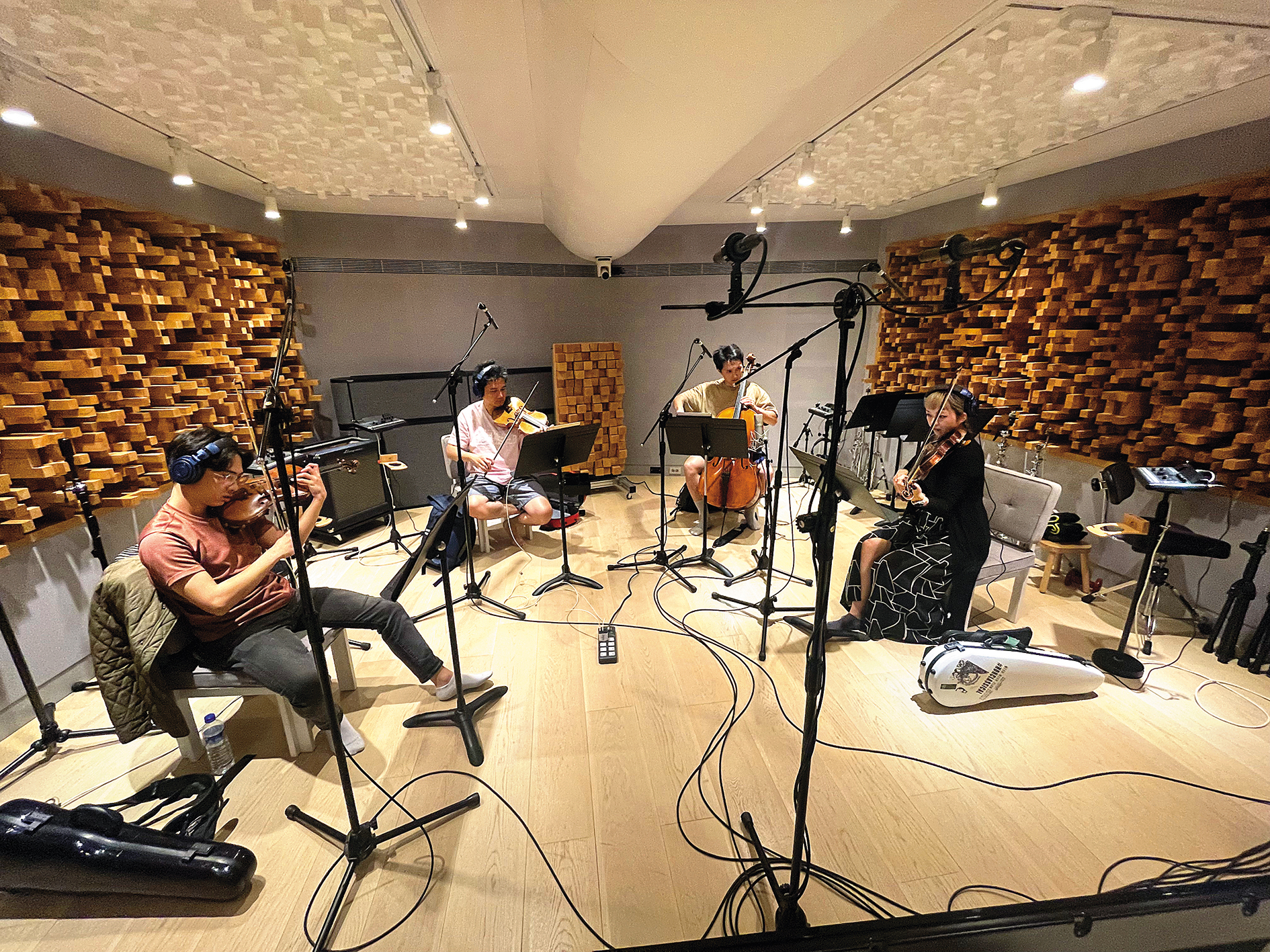 配樂盧律銘邀樂手組團,以Big Band Jazz風格營造影片的華麗舊時代氛圍。(牽猴子提供)