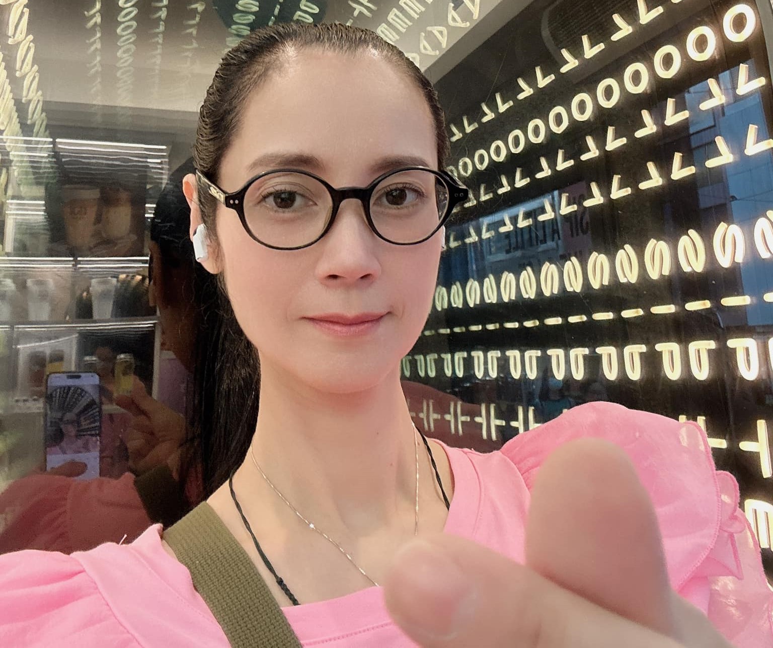 鄭艷麗去年9月再度住院，還透露不知道能撐多久。（翻攝自臉書）