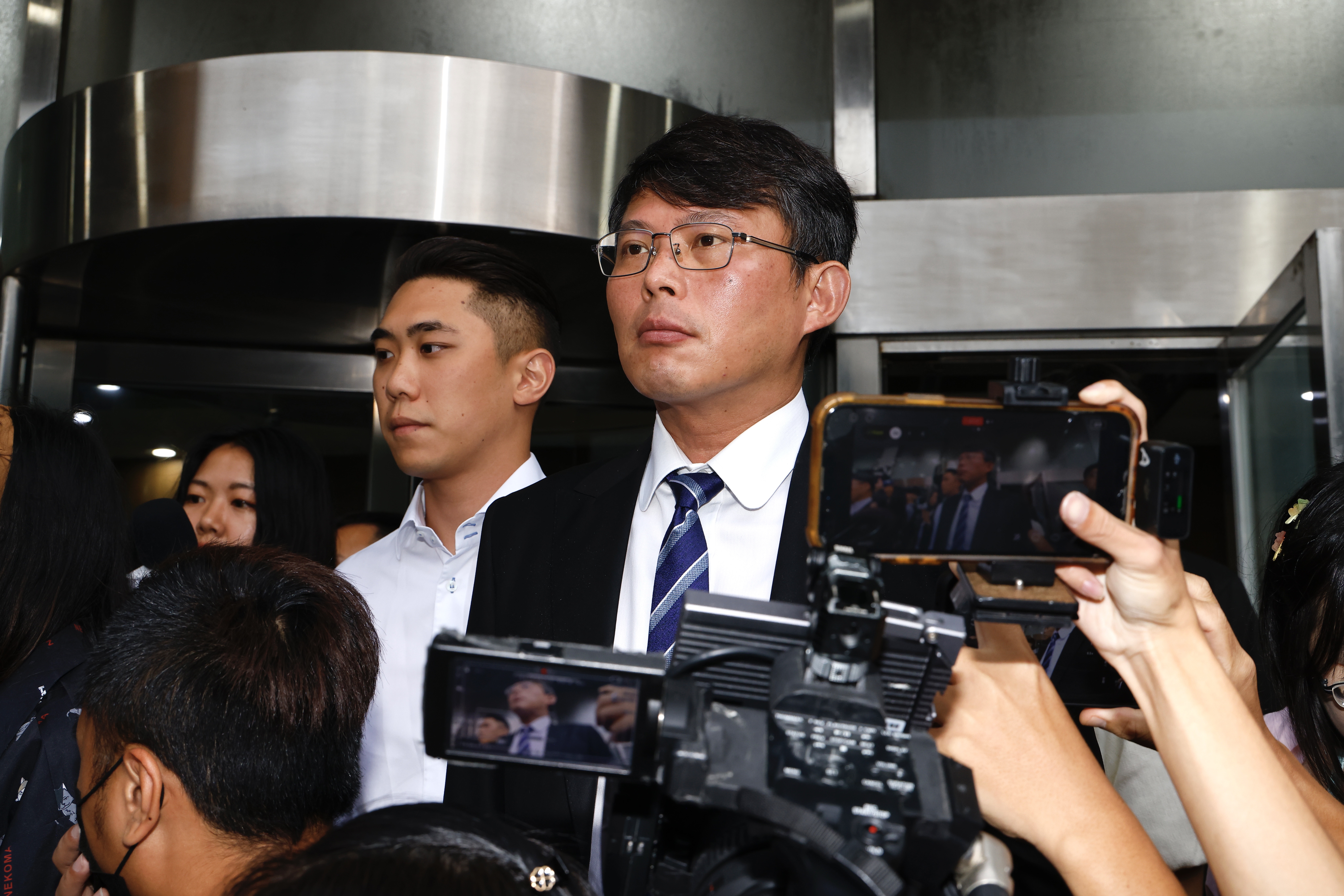 民眾黨立院黨團總召黃國昌撇小草傳媒與民眾黨無關。（本刊資料照）