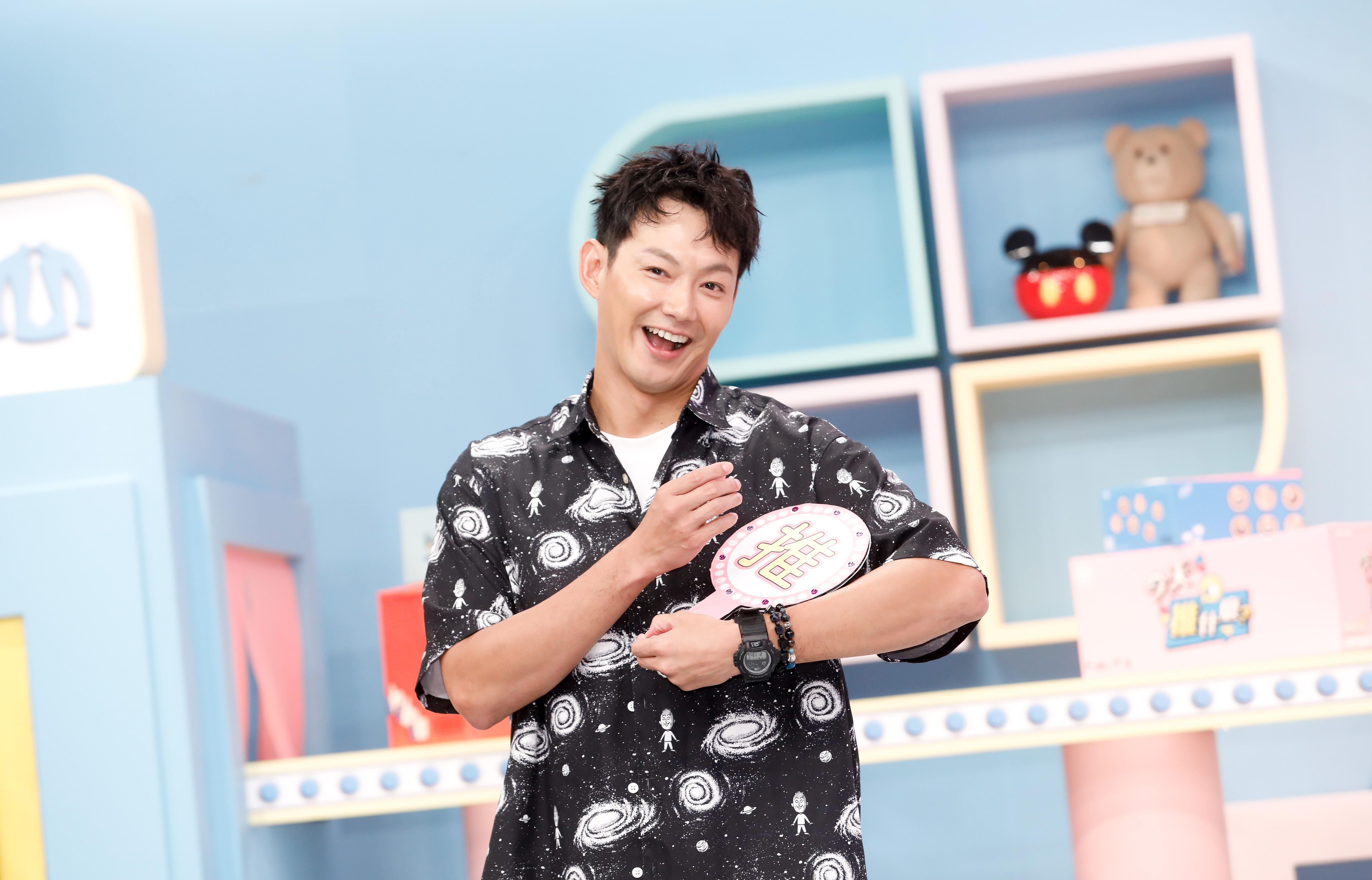 威廉升格當爸首公開露面。