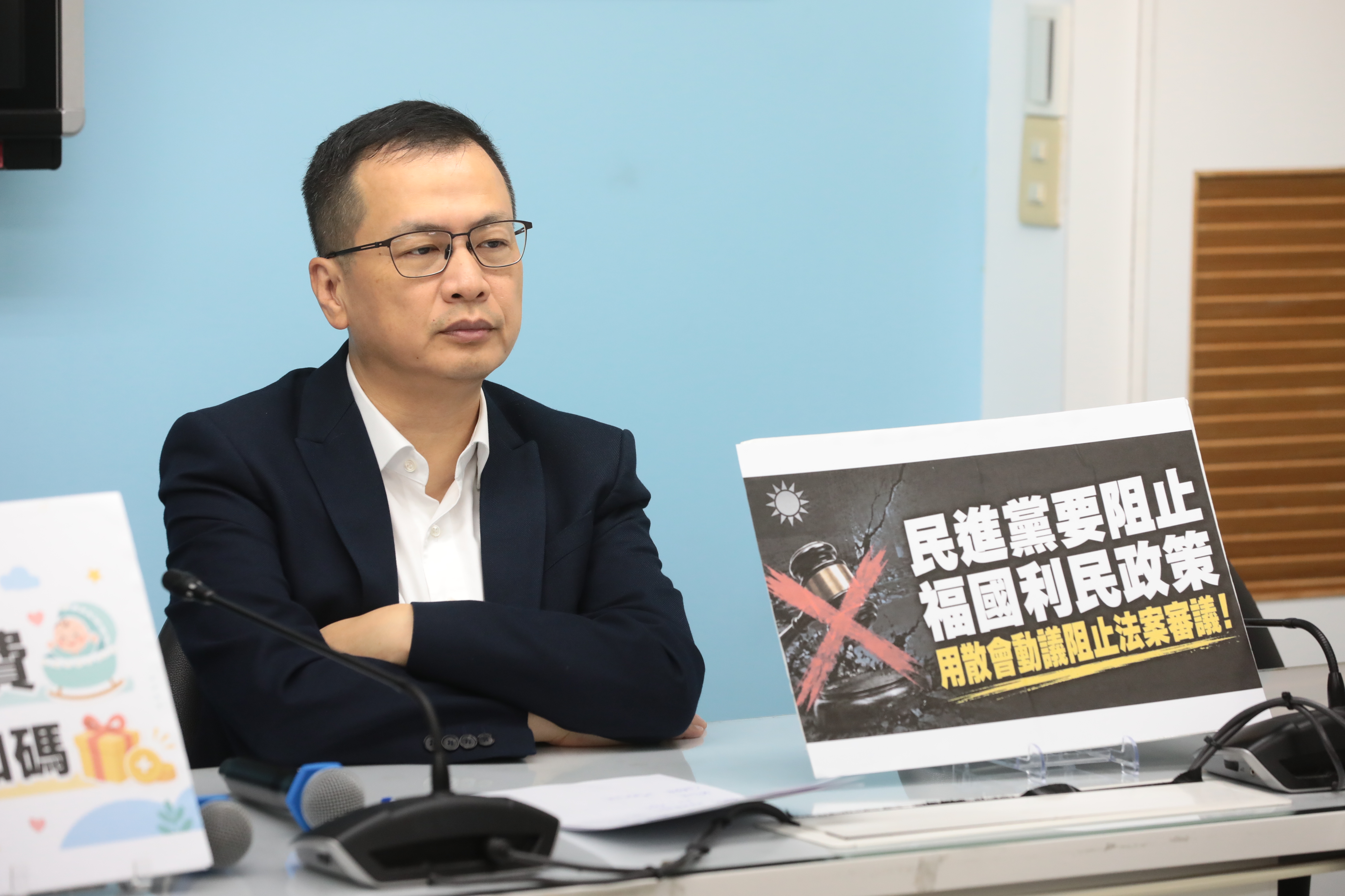 羅智強喊冤沒打騷擾電話!告柯建銘求償100萬 二審敗訴確定免賠