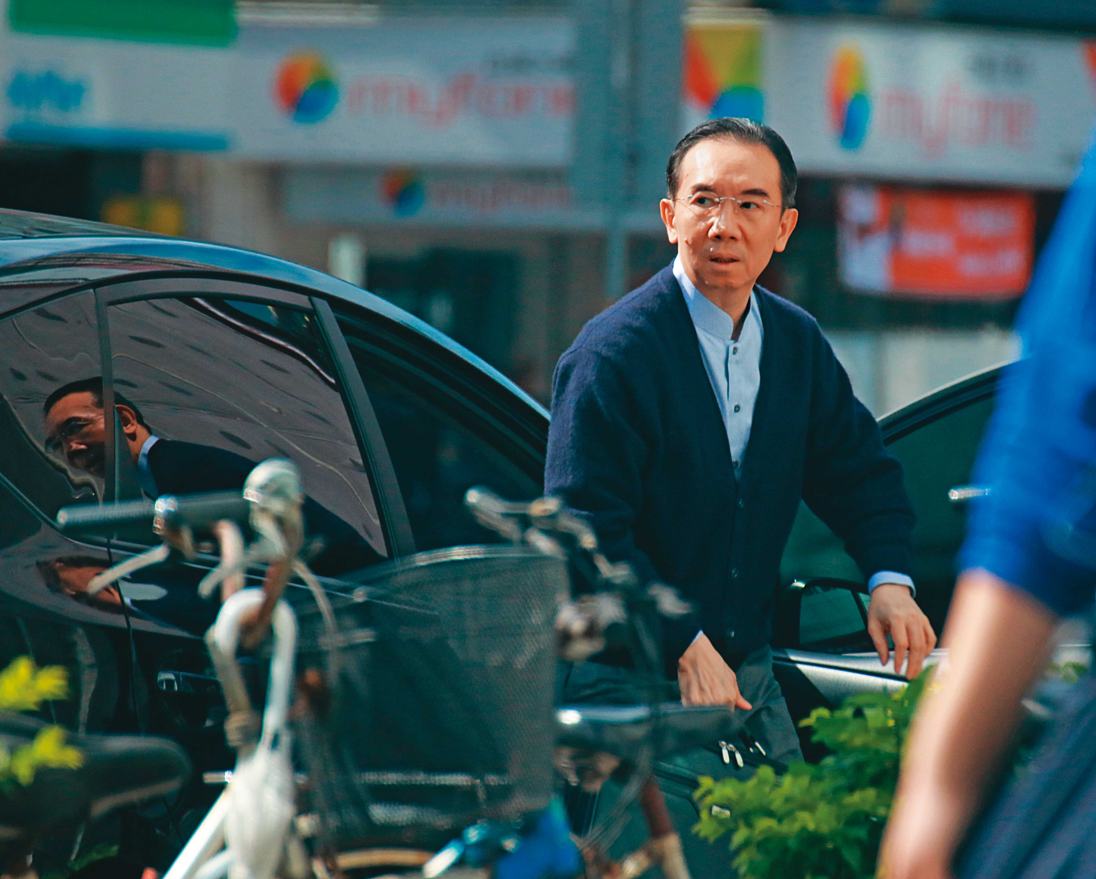 張國政對航空事業情有獨鍾，因此有計畫要買下長榮航空股權。