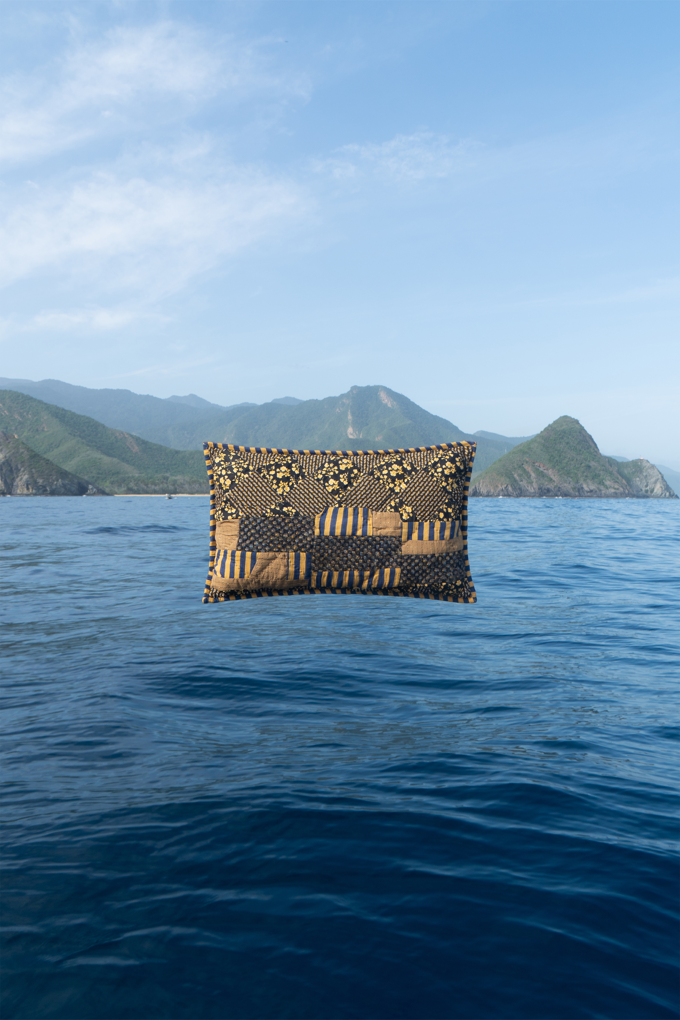 A.P.C.Quilts第25回GIOTTO拼布靠墊。NT$9,000
