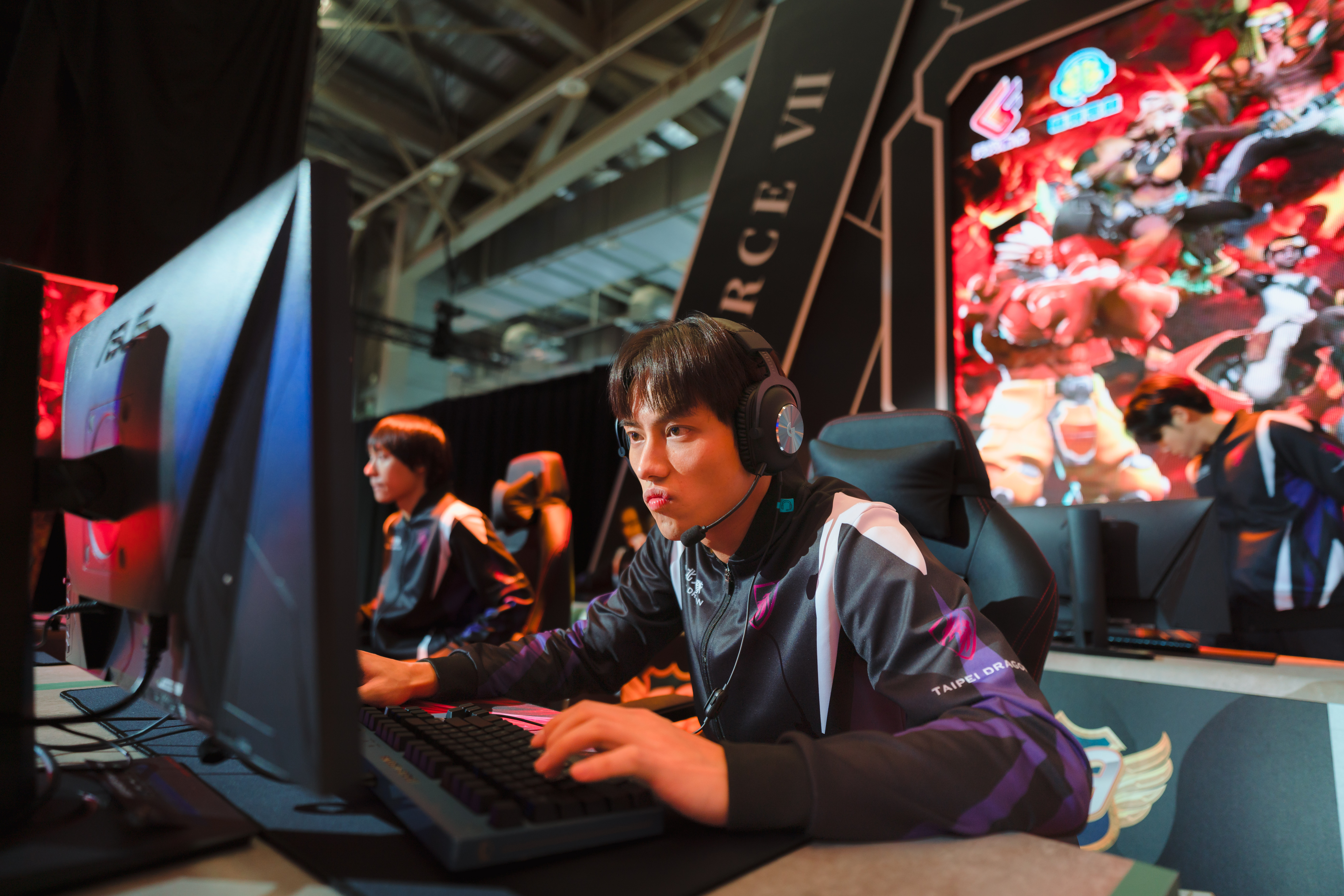 范少勳因經歷年少叛逆期，更能理解角色狀態。（鏡文學提供）