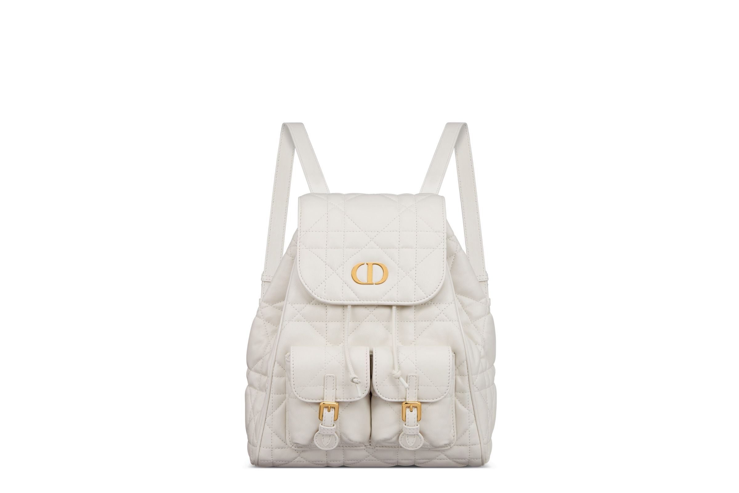 DIOR Caro奶油白色小羊皮大型籐格紋後背包中型款。NT$125,000(迪奧提供)