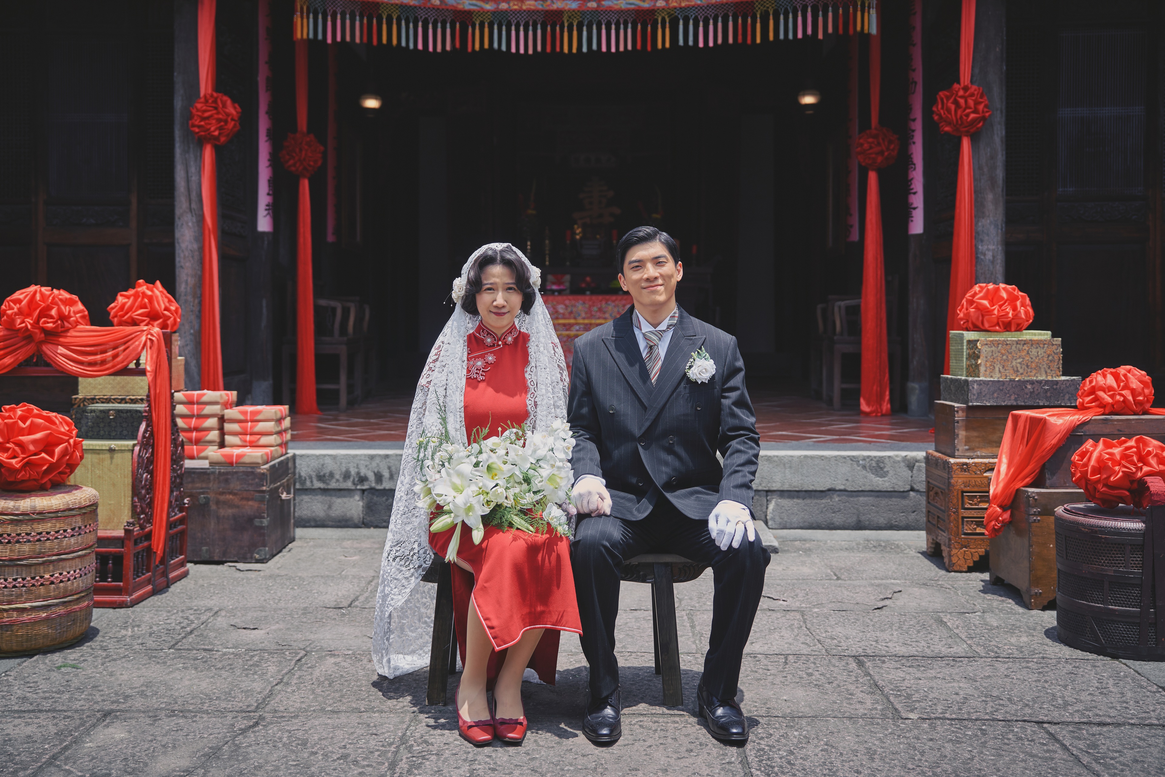 林哲熹(右)與方志友《再見1987》中意外相戀,卻因深處動盪時代被迫分散。(公視台語台提供)