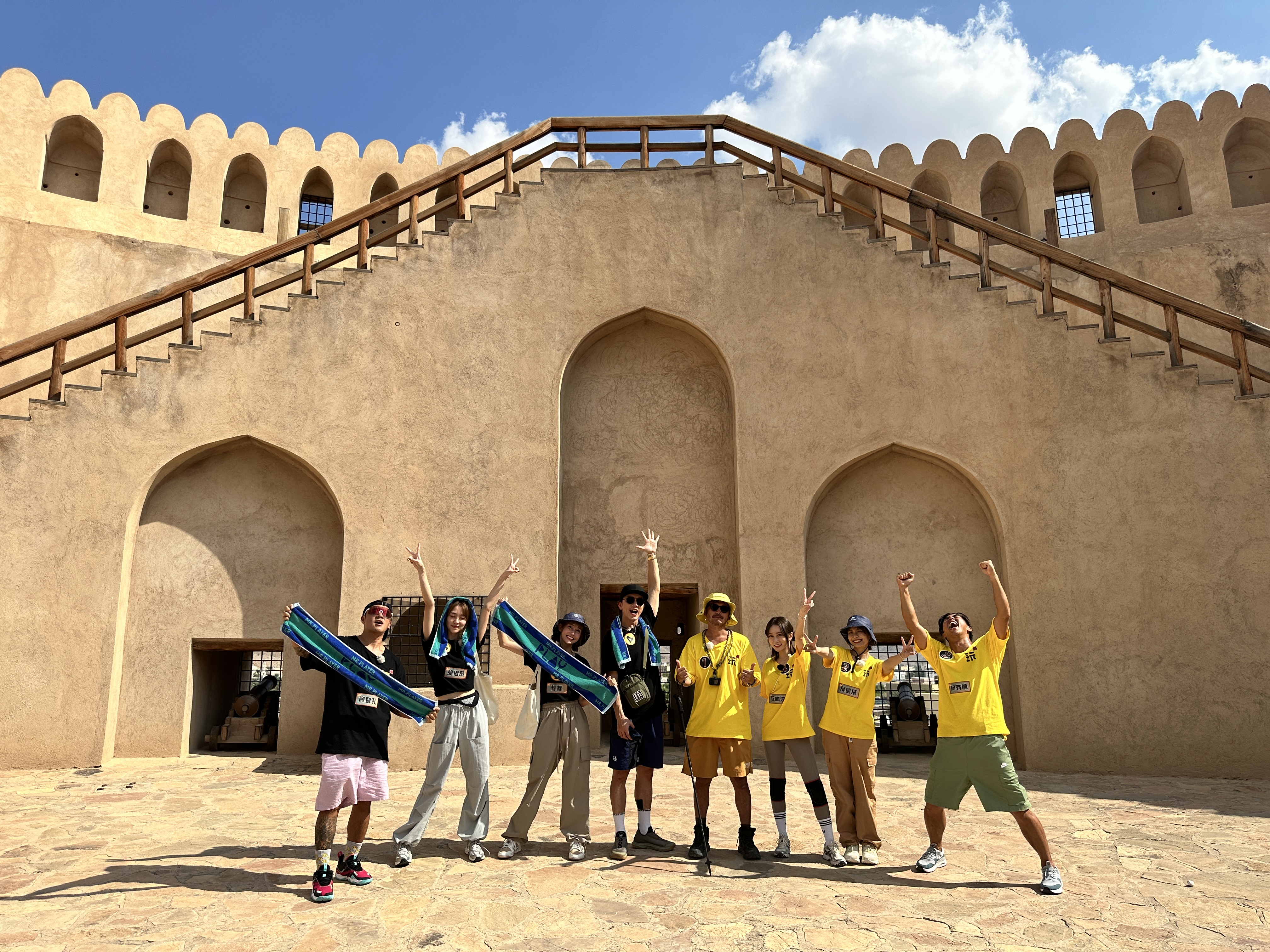 《綜藝玩很大》前往阿曼王國出外景。（好看娛樂提供）