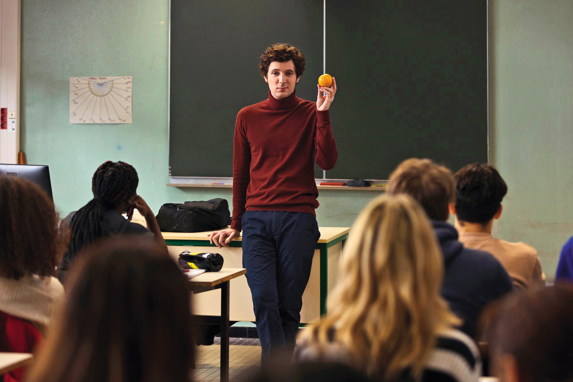 新任熱血教師面對各種校園內學生、長官、家長的挑戰，電影呈現法國教育現場的酸甜苦辣。（網路圖片）