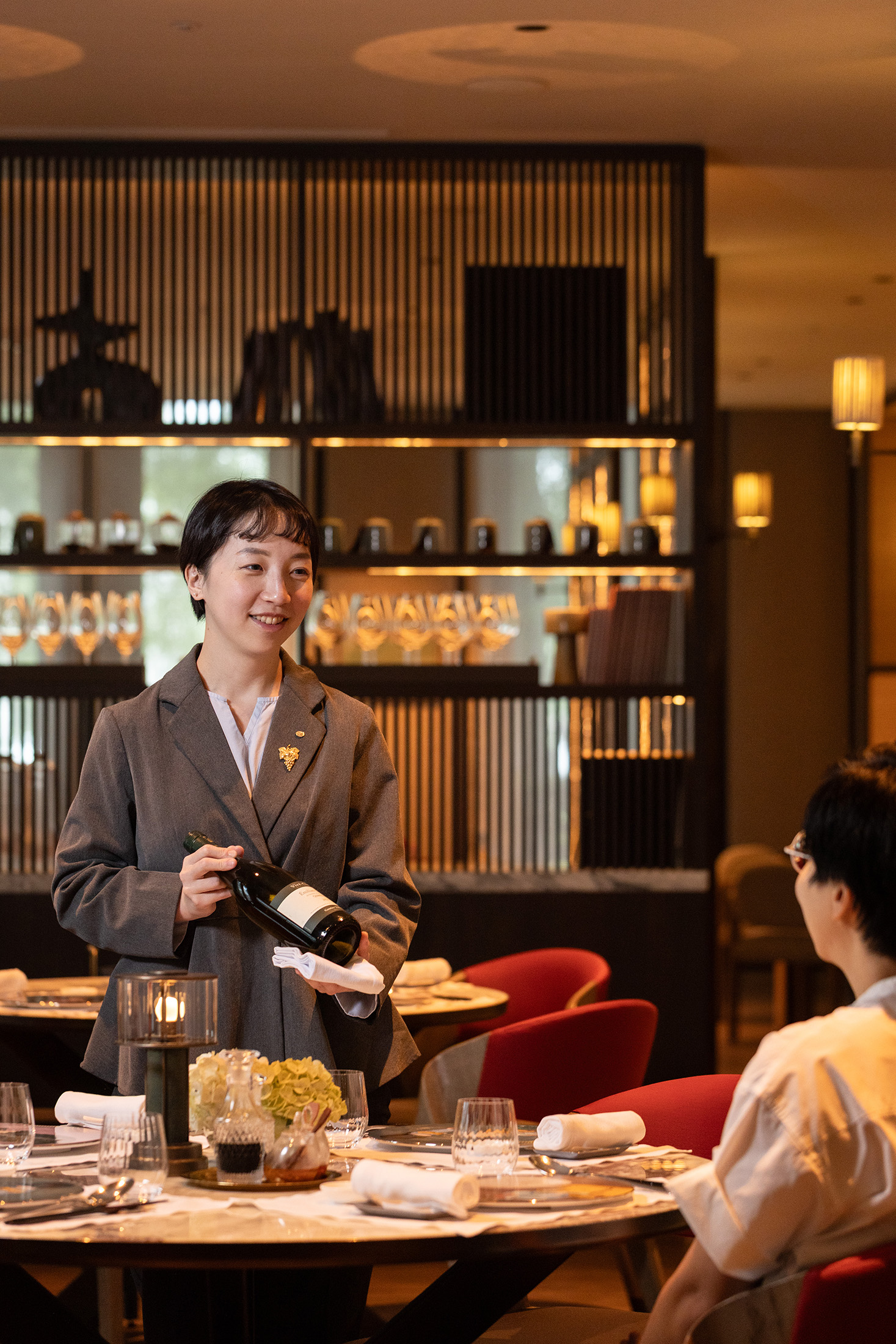 曾雅慧認為好的餐酒搭配就像一樁「好婚姻」，是互相提升，讓彼此都變得更好，在元紀的台灣菜餐桌上，她將這種哲學發揮到極致。