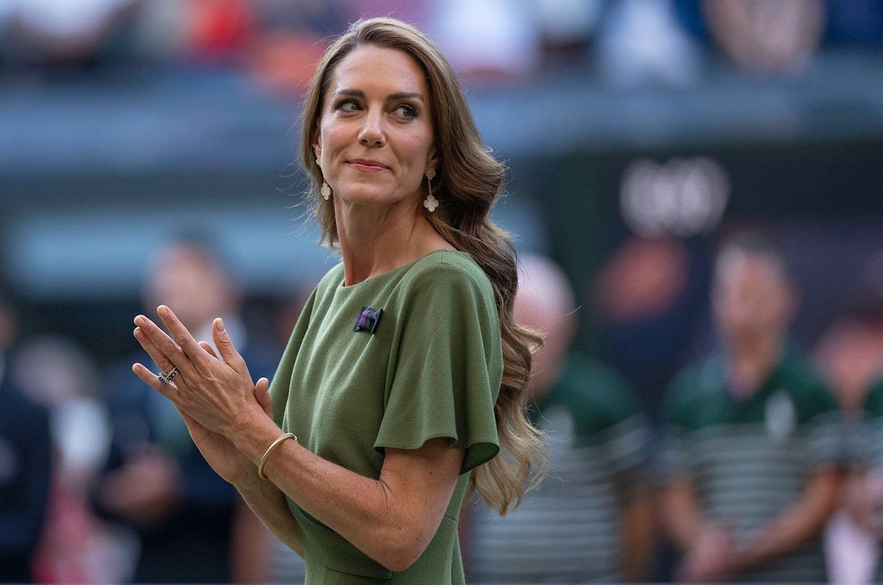凱特王妃在2026年溫網男單決賽中頒獎。(翻攝Wimbledon官網)