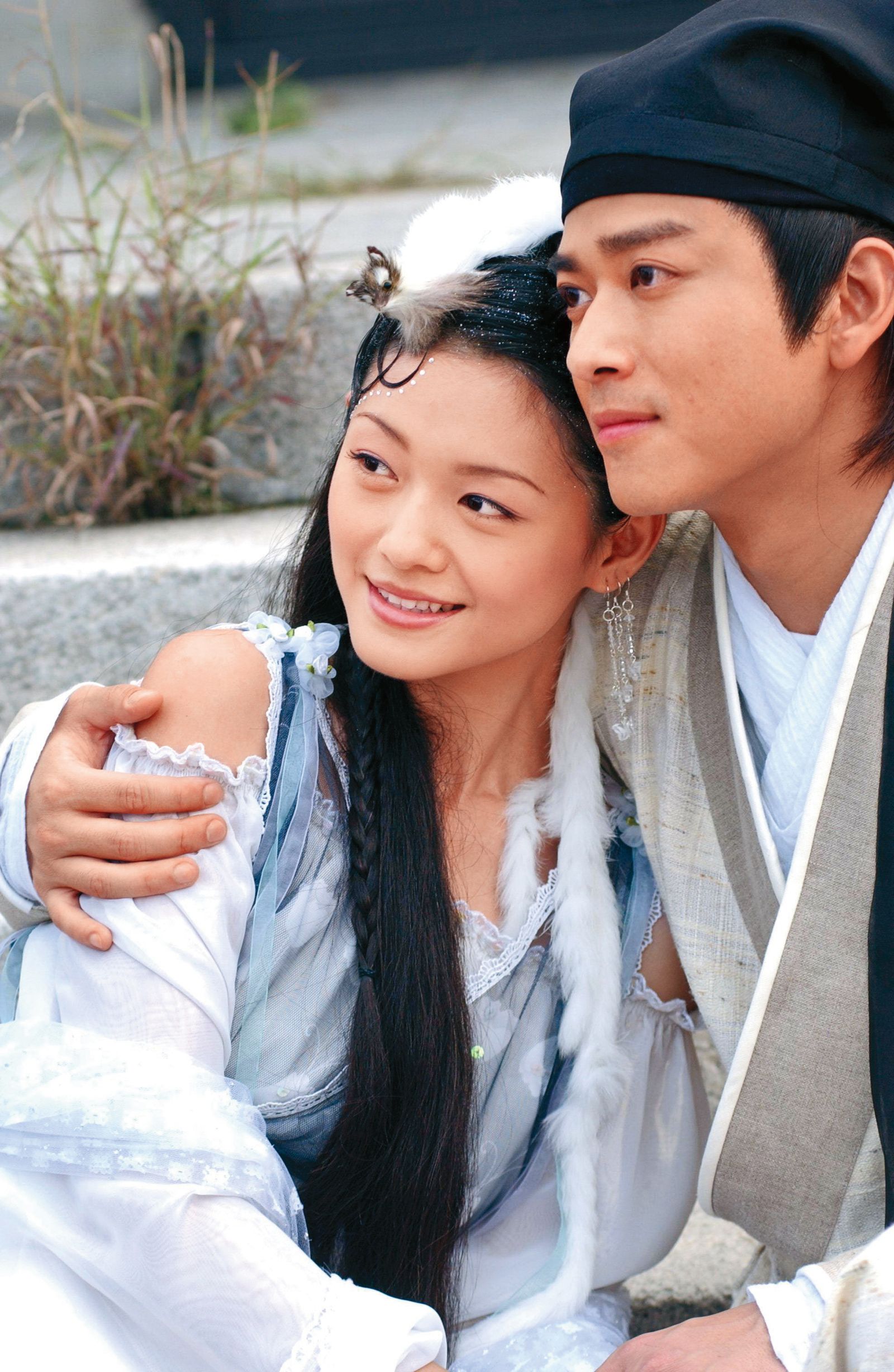 《倩女幽魂》電視劇版也被大S(左)拿下,重新演繹當年由王祖賢演成經典的「聶小倩」,書生甯采臣則由陳曉東(右)飾演。(東方IC)