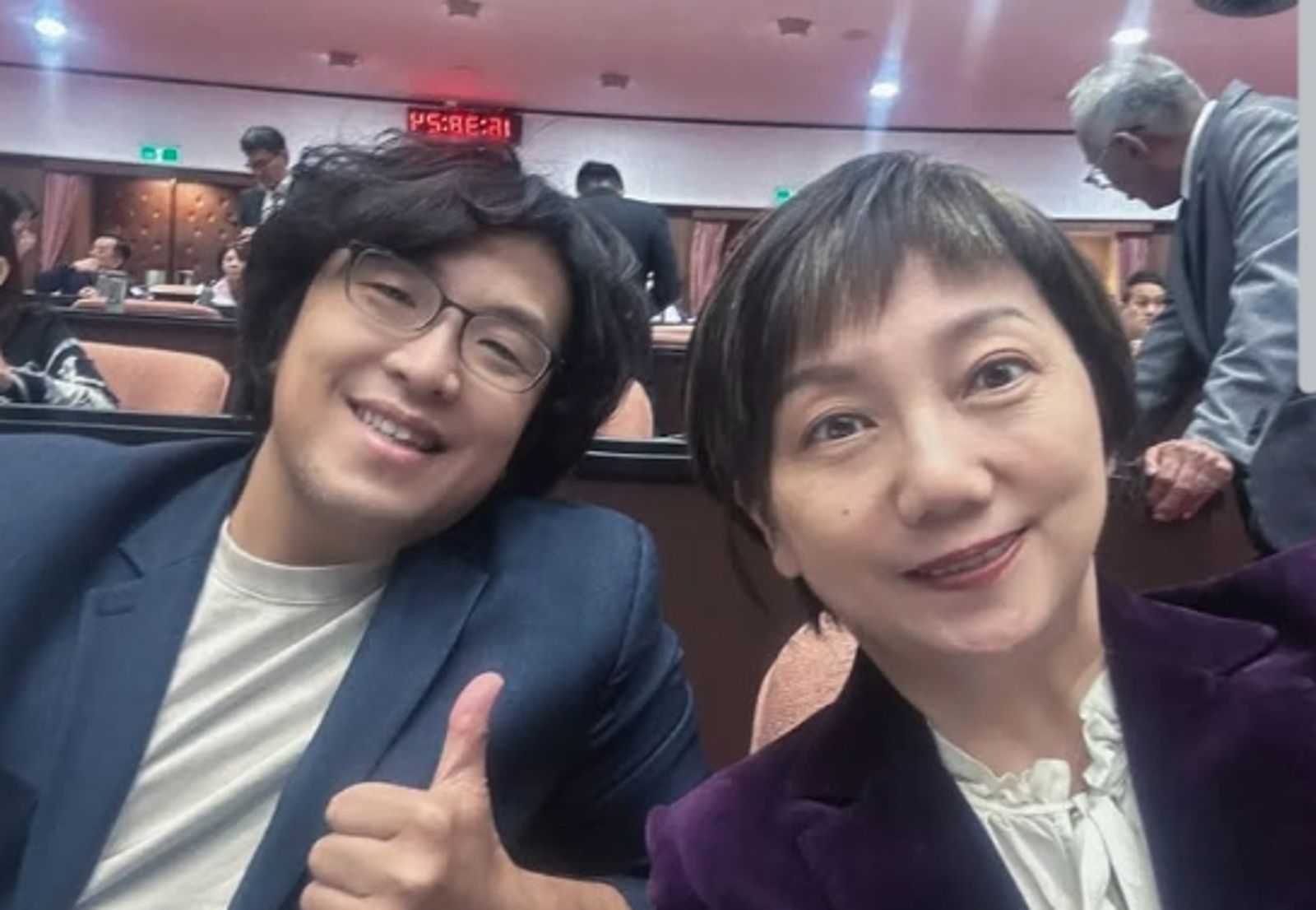  無所畏懼！沈伯洋前往荷蘭拚外交　范雲喊：我們繼續一起為台灣奮戰