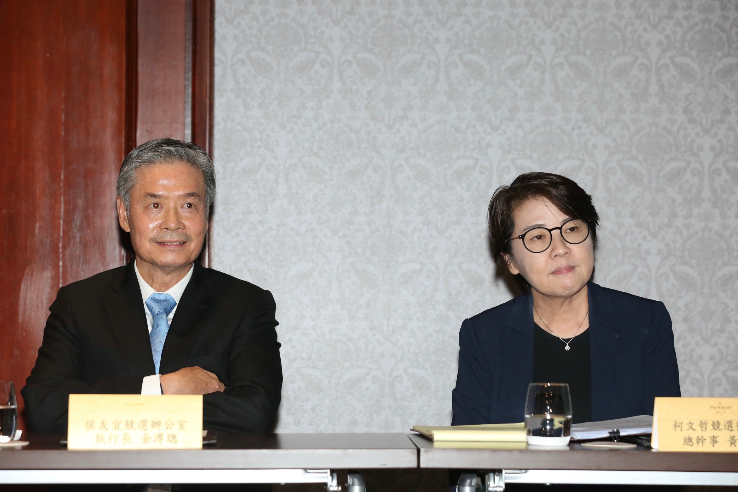 藍白合近期對於總統選舉並無共識，雙方陣營隔空喊話。